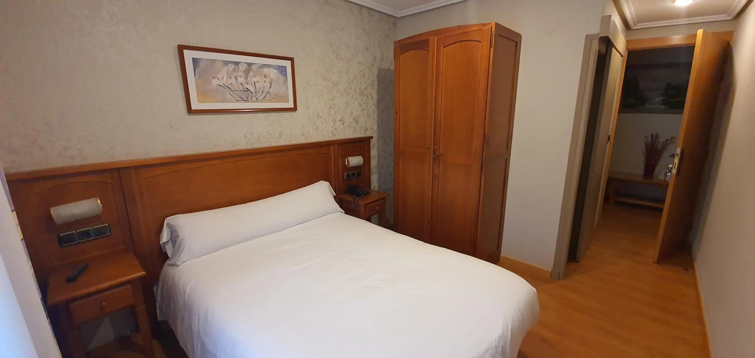 Bed in Hotel Gomar
