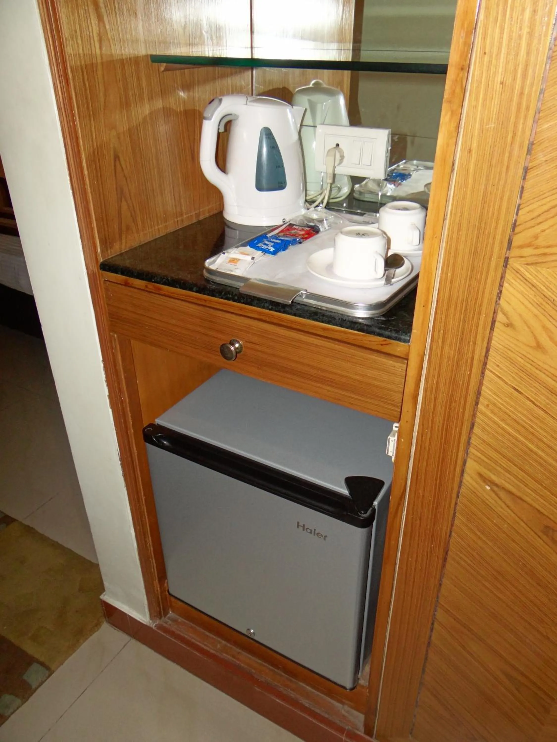 Coffee/tea facilities in Angel Residency