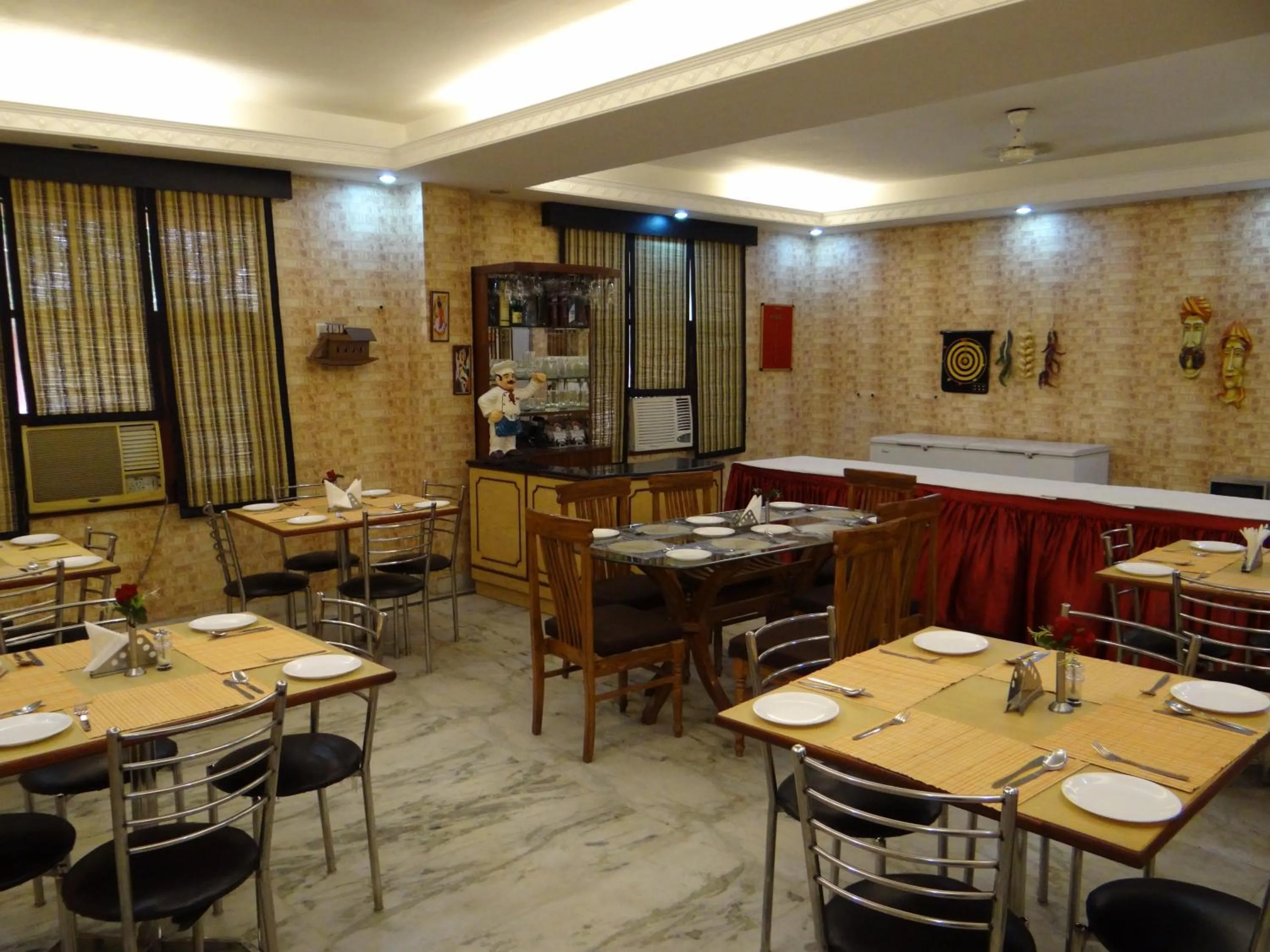 Restaurant/places to eat in Angel Residency