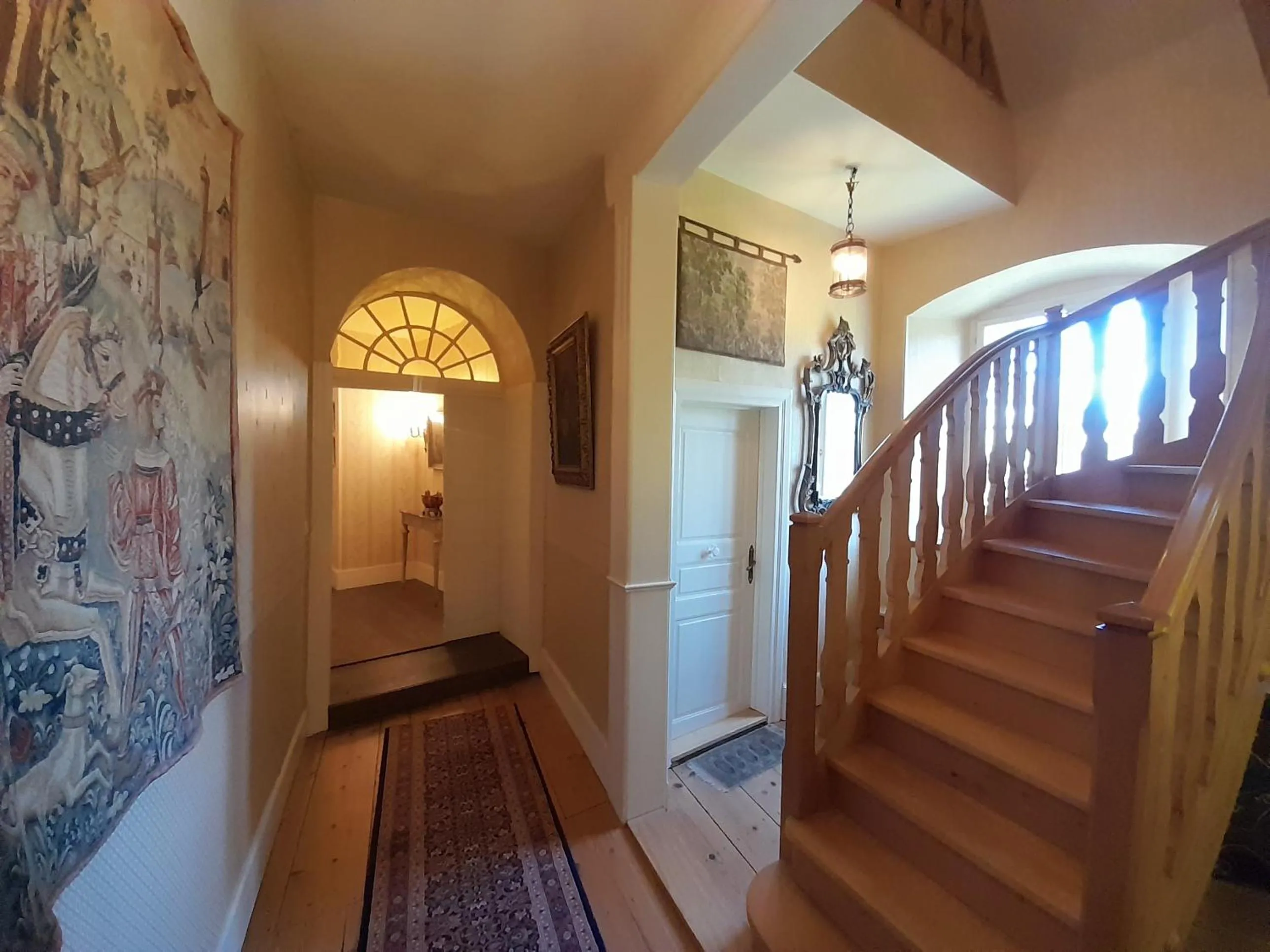 Property building in Château De Werde