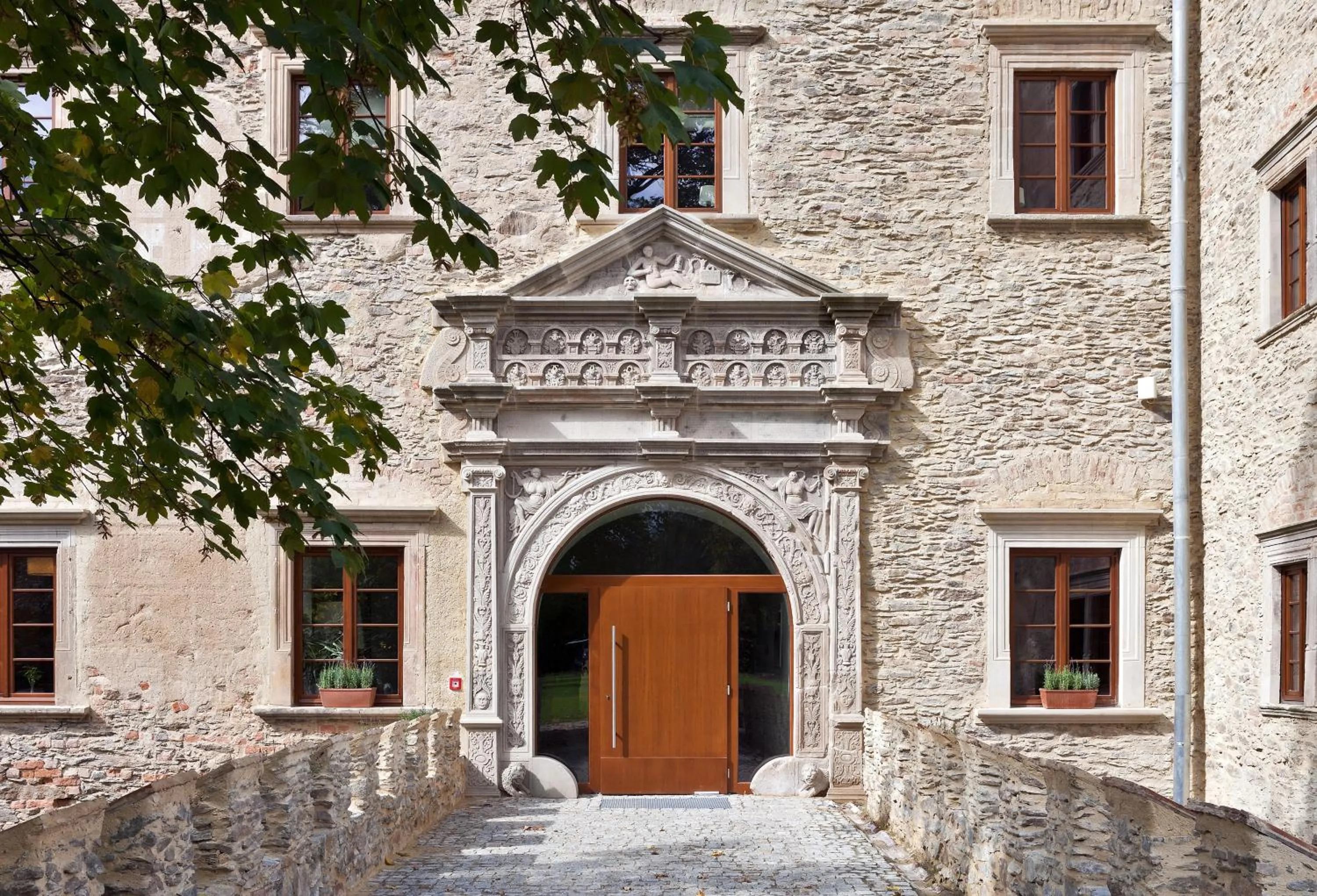 Facade/entrance in Uroczysko Siedmiu Stawów & Spa by L'Occitane