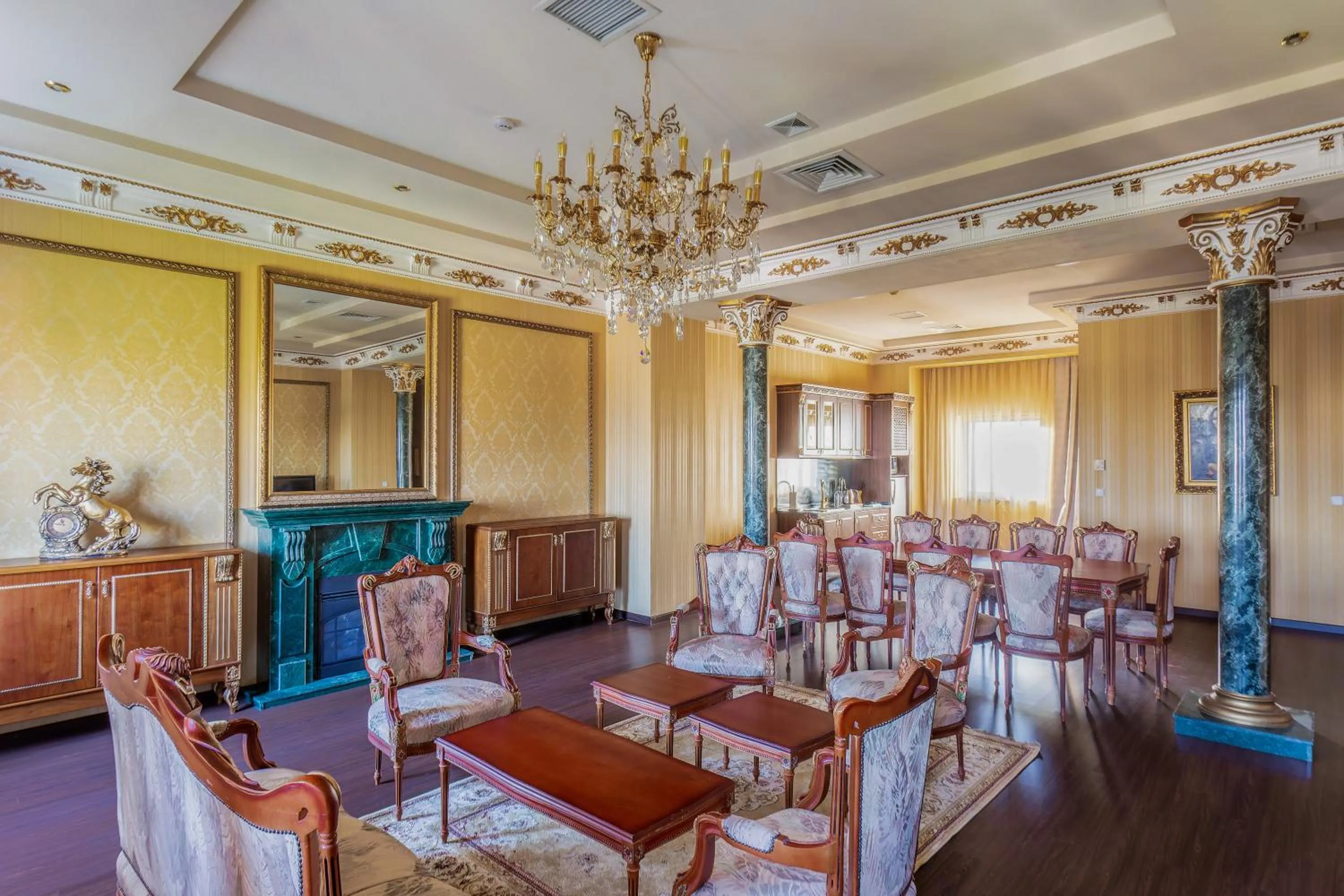 Living room in Darhan Boutique Hotel