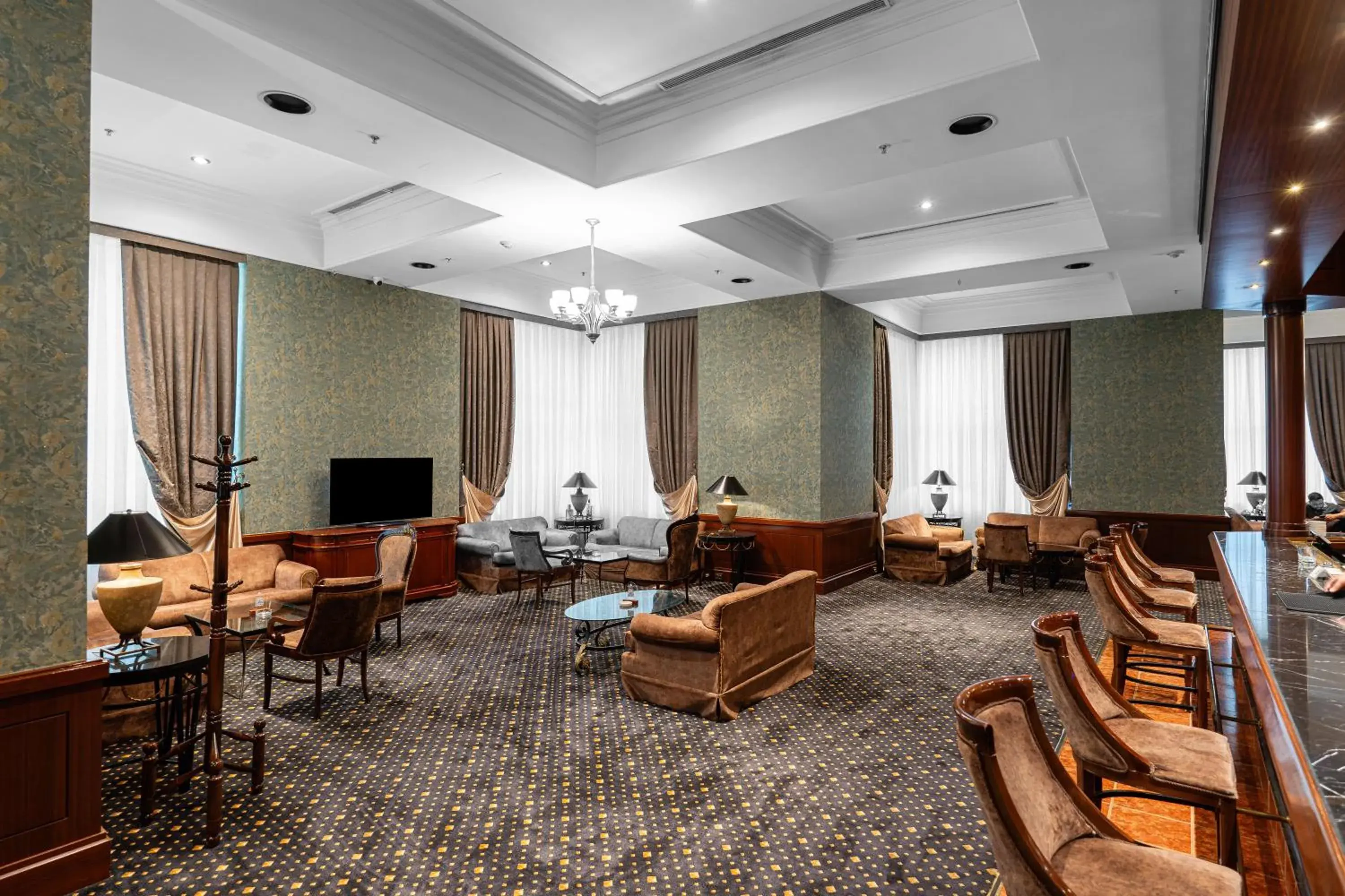 Lounge or bar in AZIMUT Grand Hotel Tashkent Lounge or bar in AZIMUT Grand Hotel Tashkent