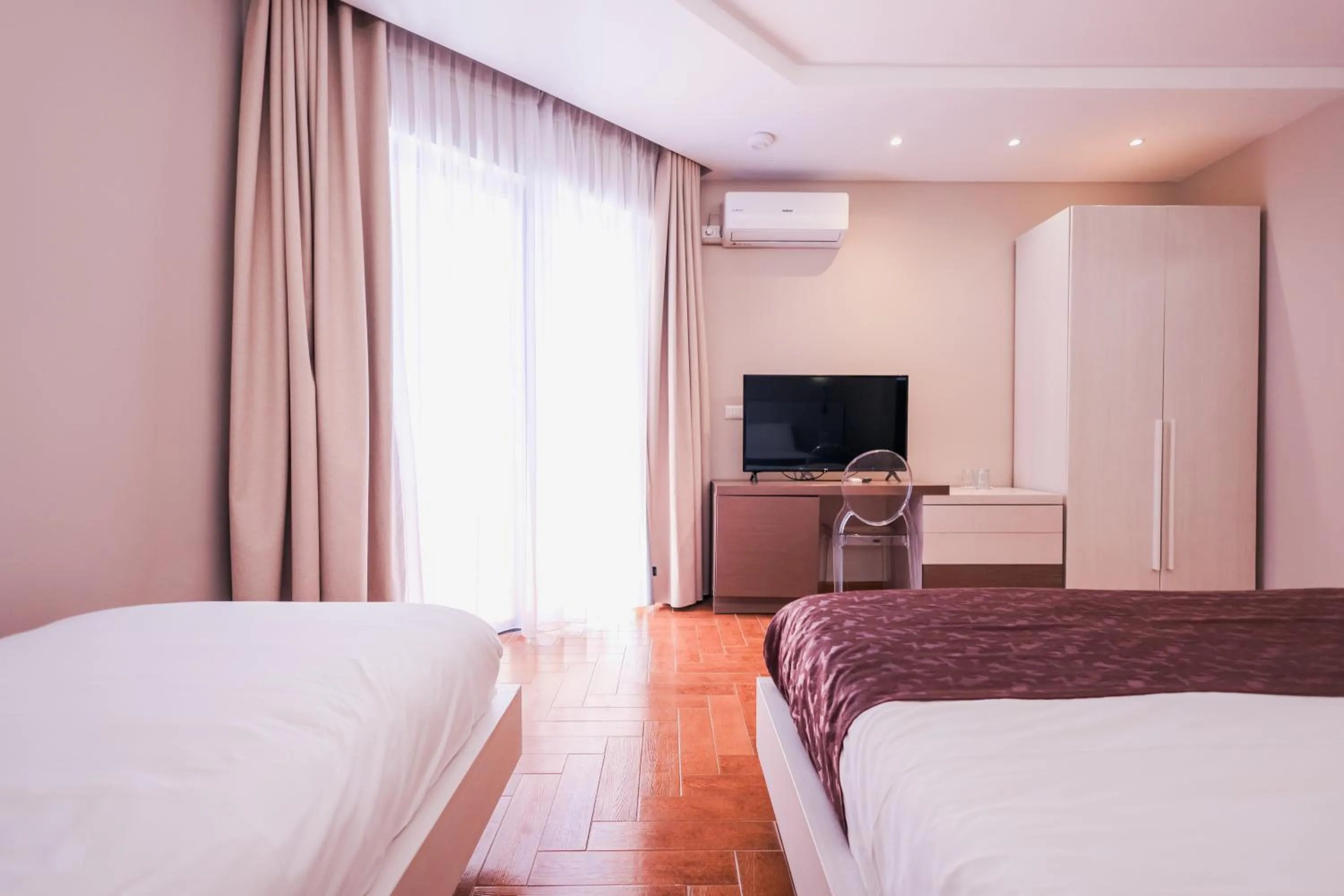 Bedroom, Bed in Hotel Apollon Sarande