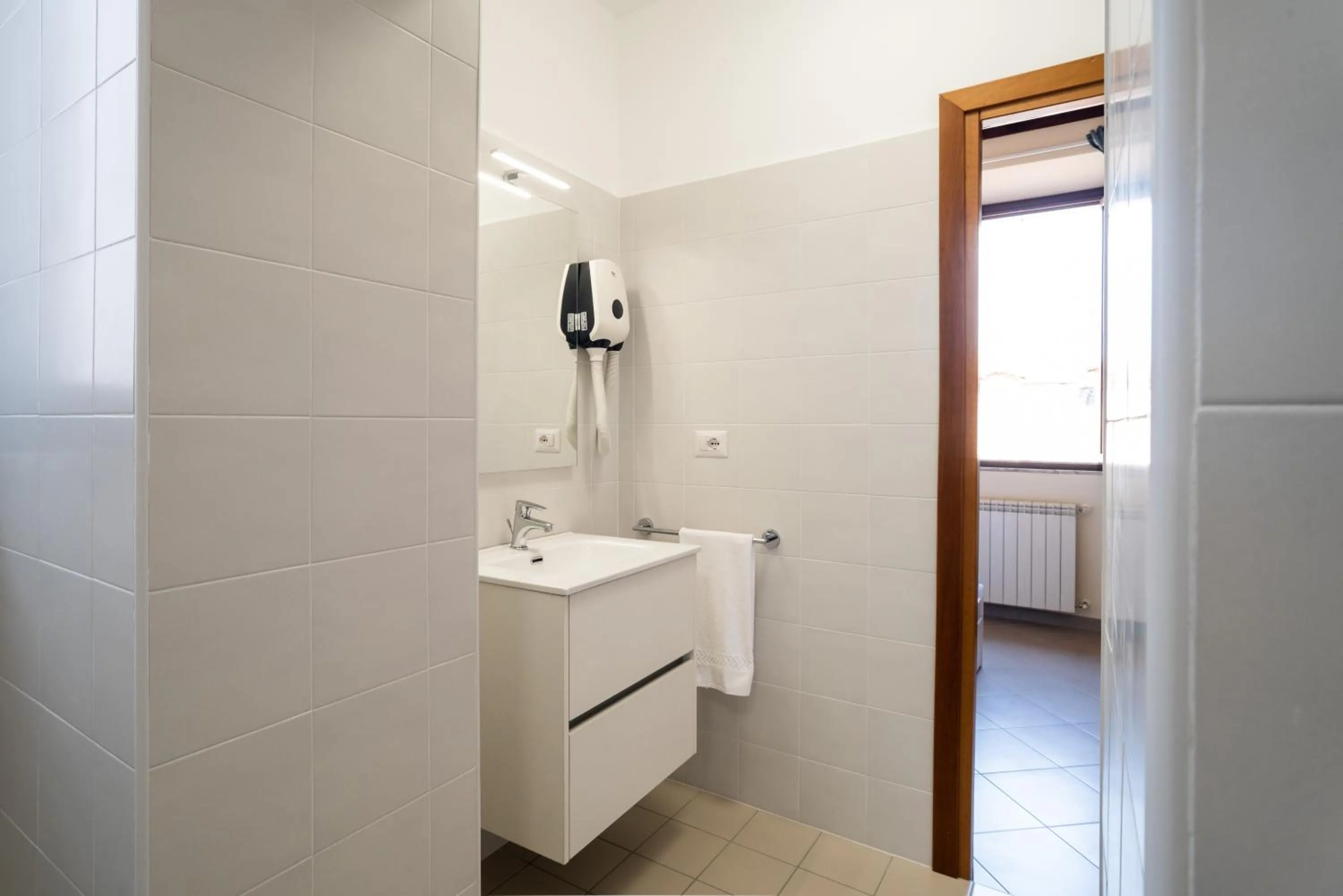 Bathroom in Minerva Monks Inn