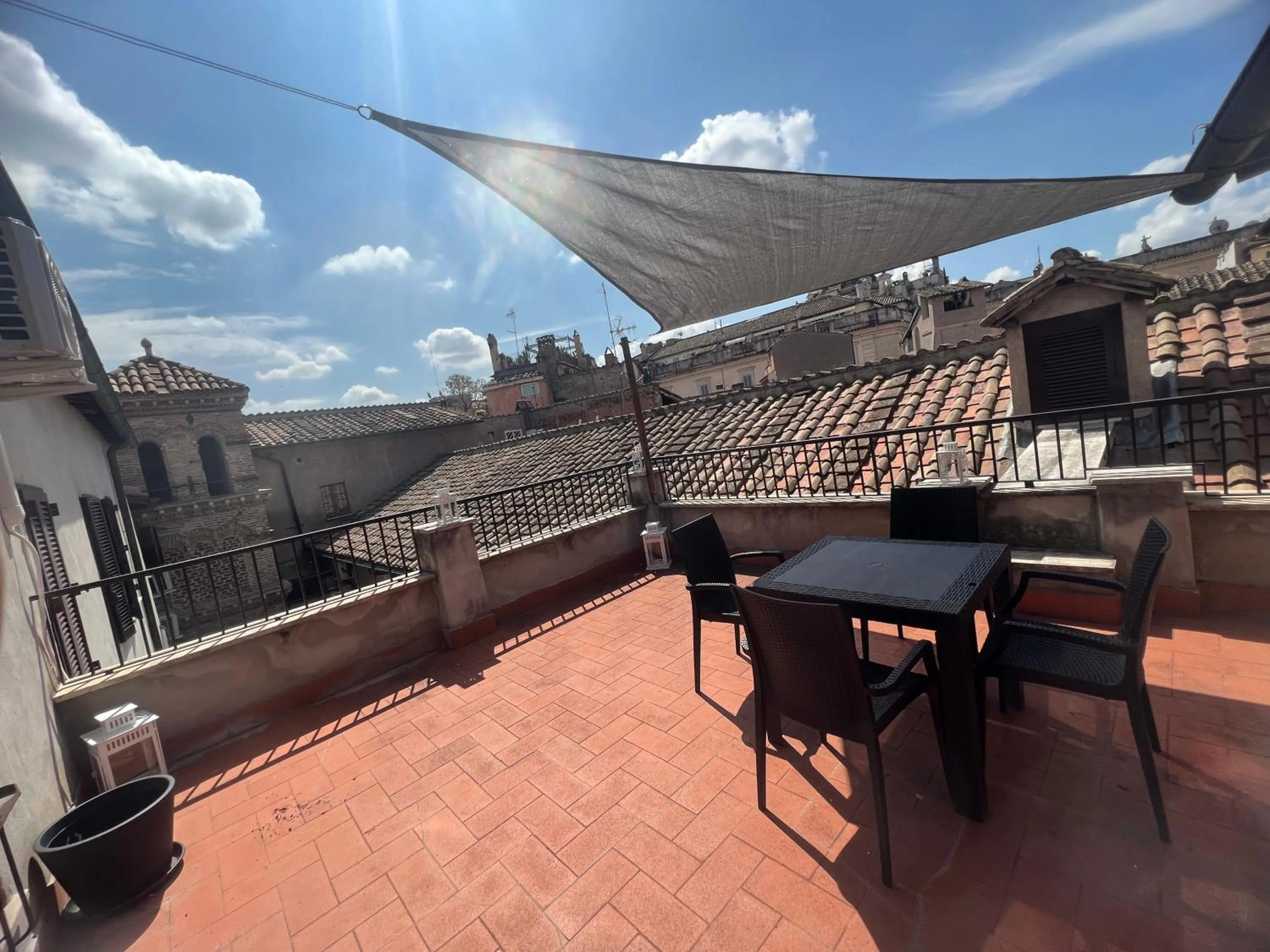 Balcony/Terrace in Minerva Monks Inn