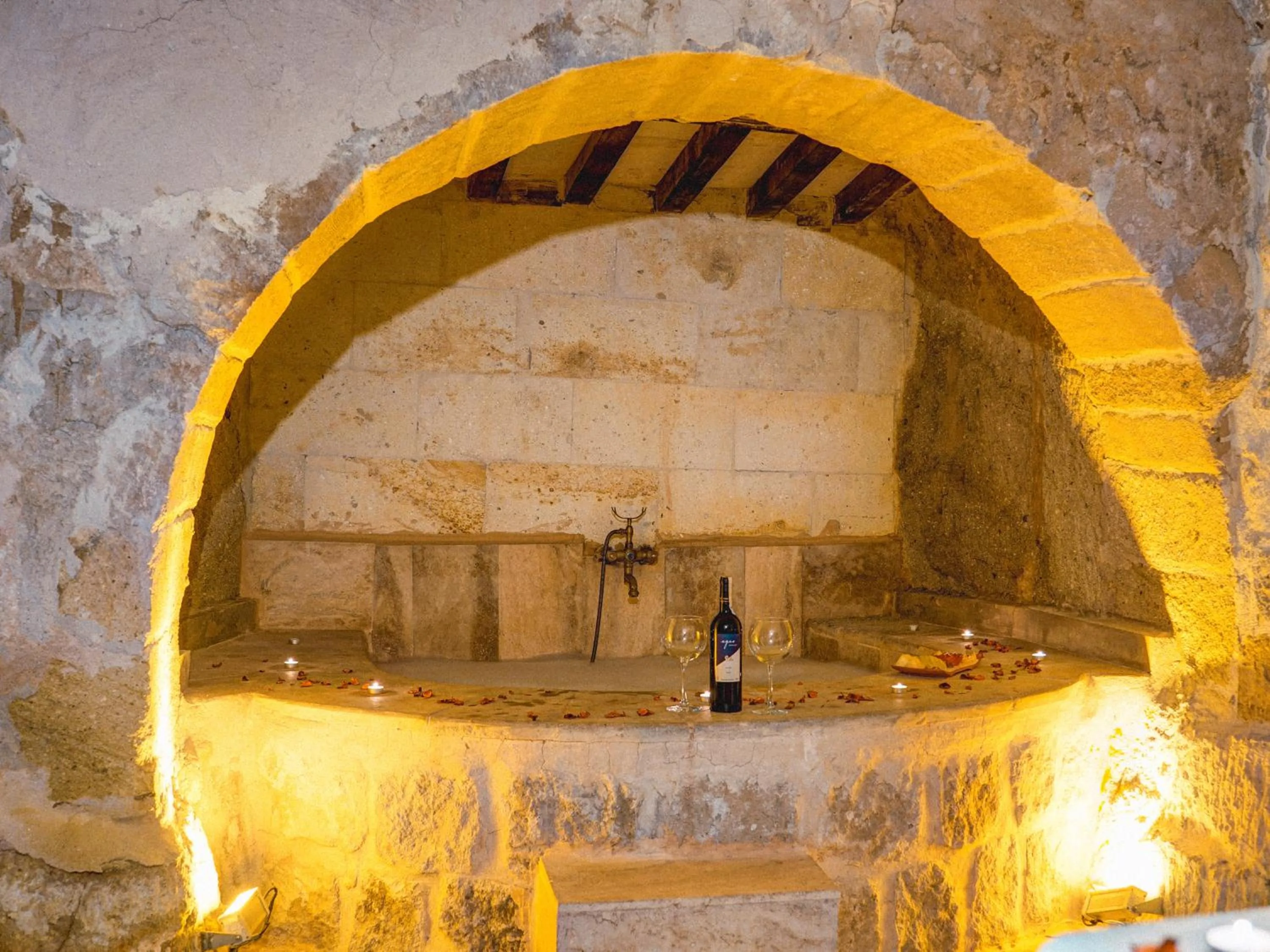 Swimming pool in Mahperi Cappadocia Cave