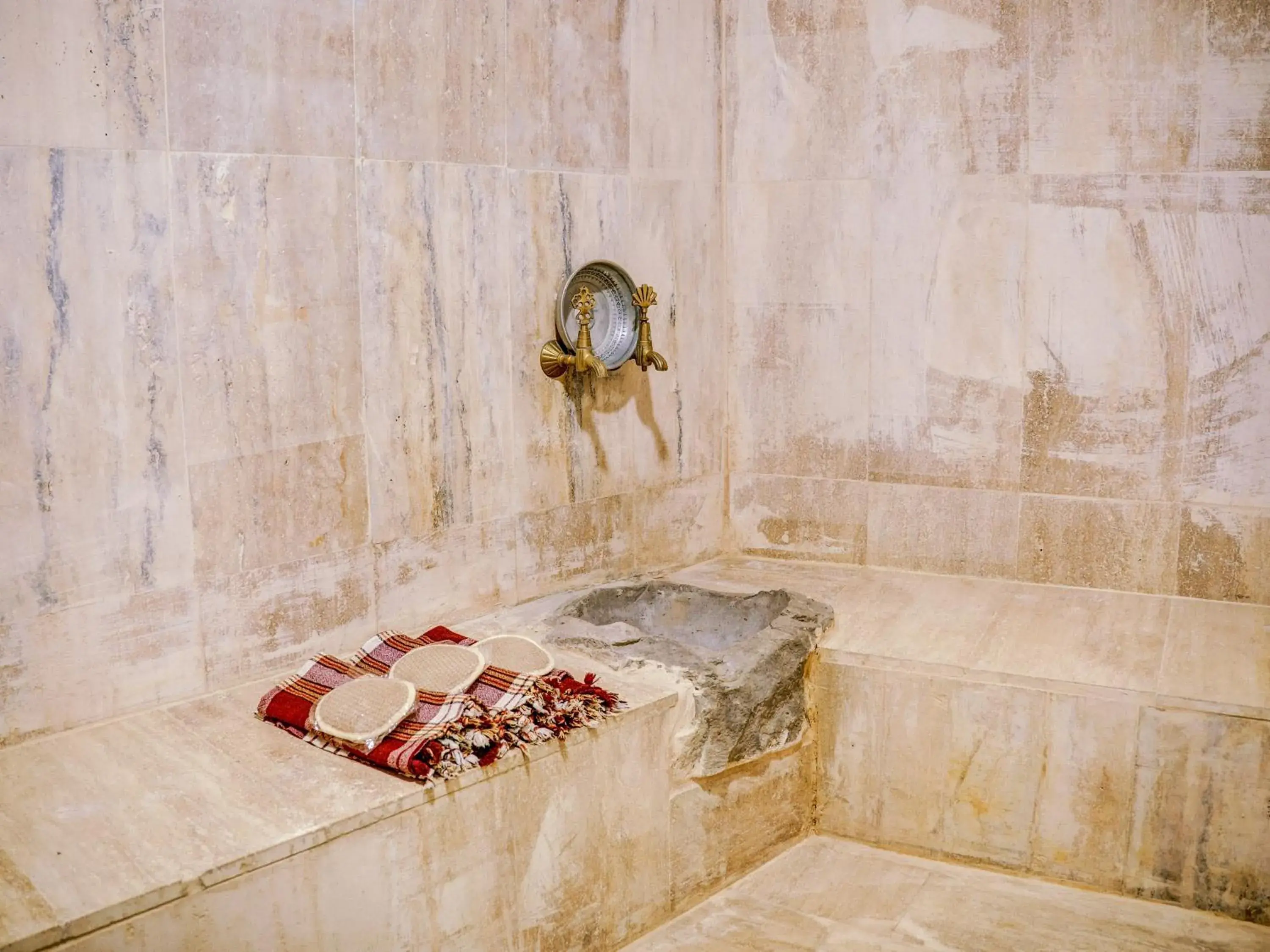 Family Suite - single occupancy in Mahperi Cappadocia Cave Family Suite - single occupancy in Mahperi Cappadocia Cave