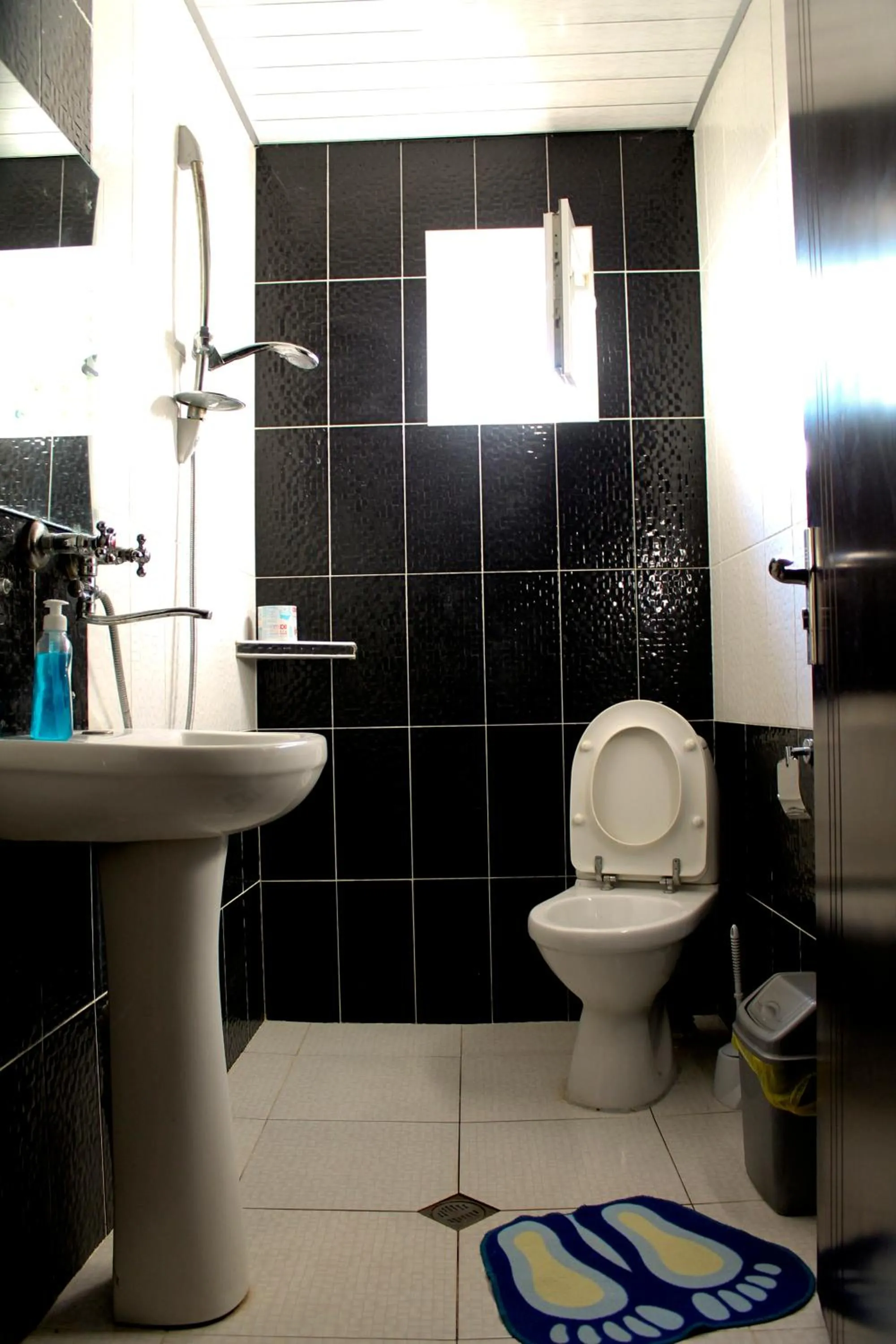 Bathroom in Maya Guest House