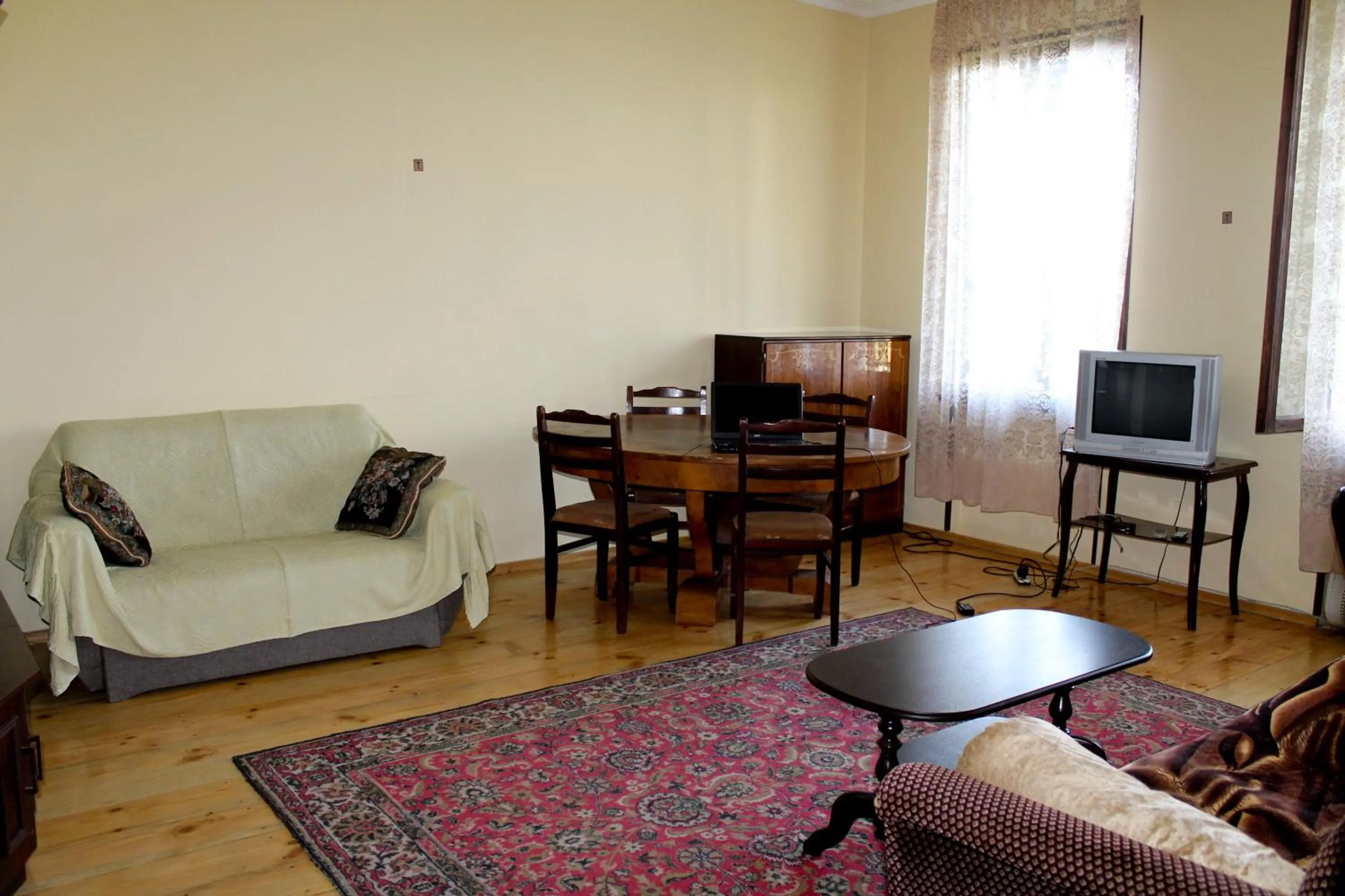 Living room in Maya Guest House