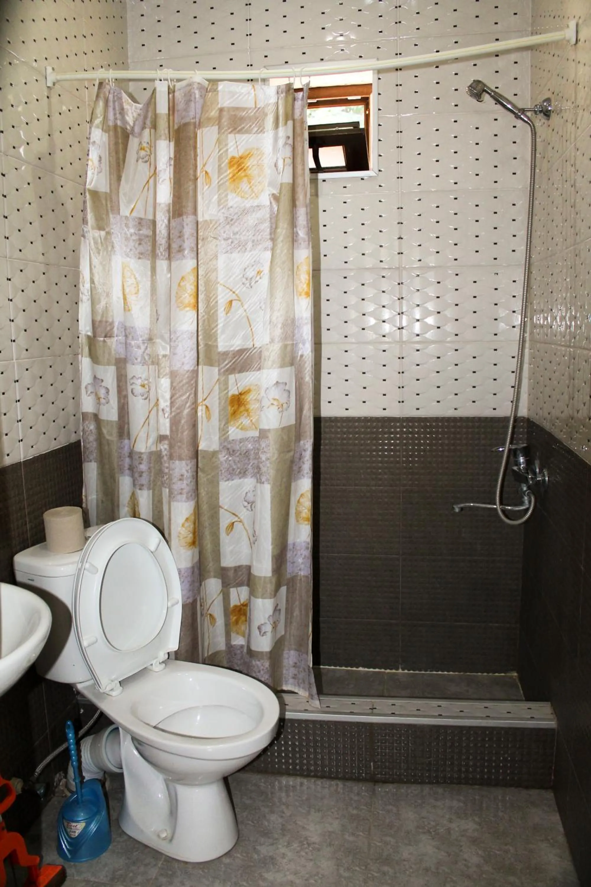 Bathroom in Maya Guest House