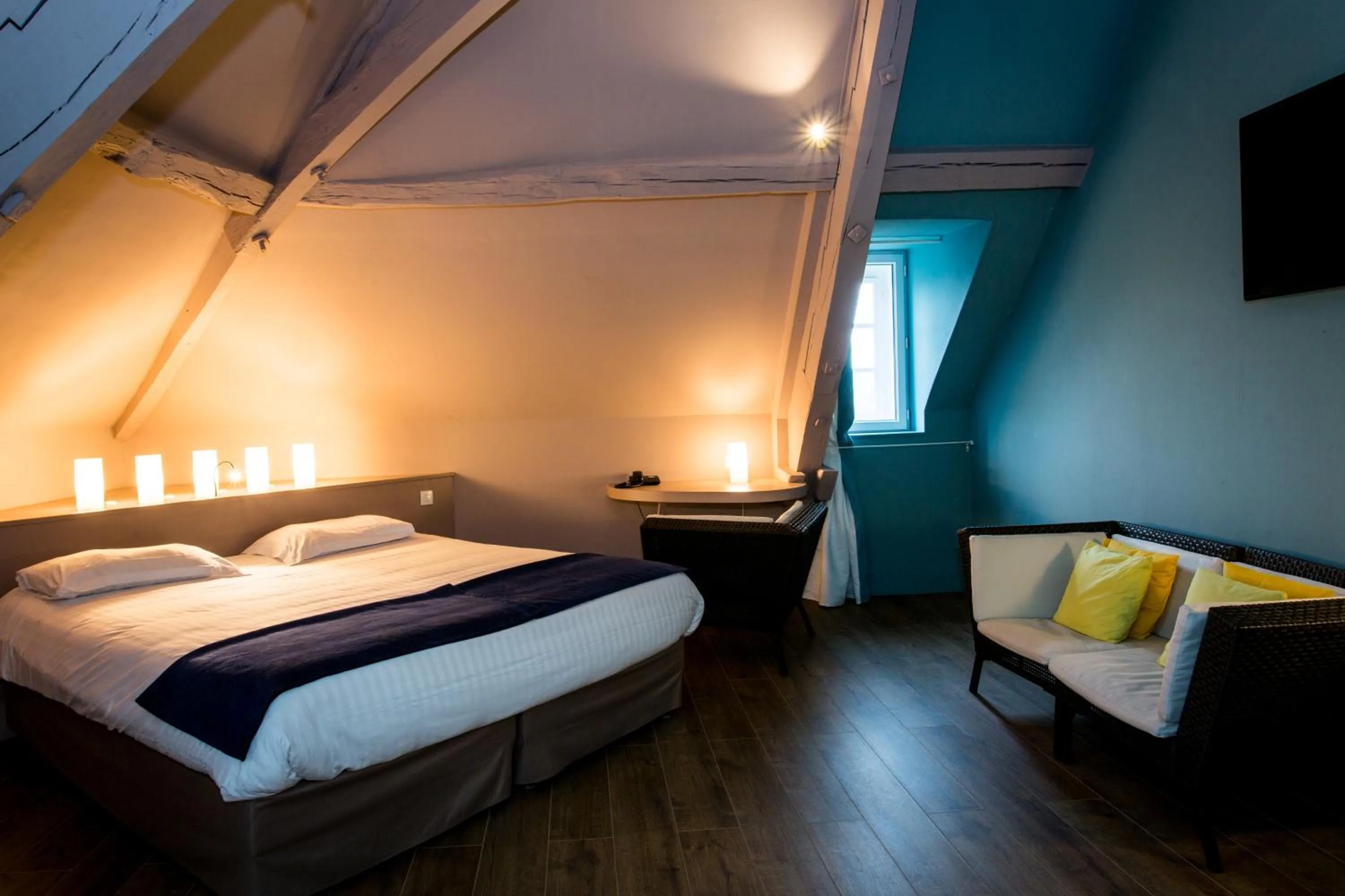 Photo of the whole room in Hotel Les Ursulines