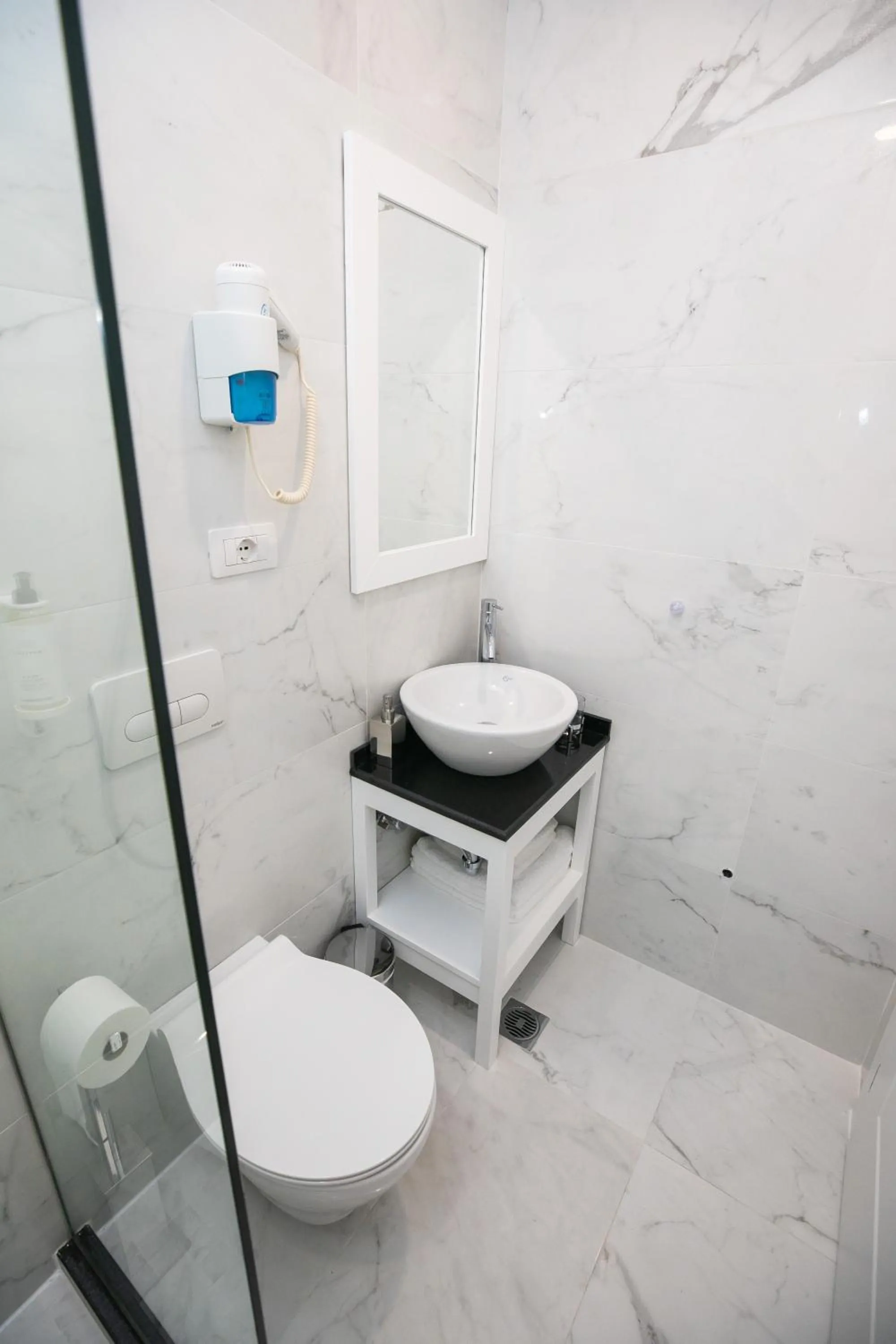 Bathroom in Hotel Elior