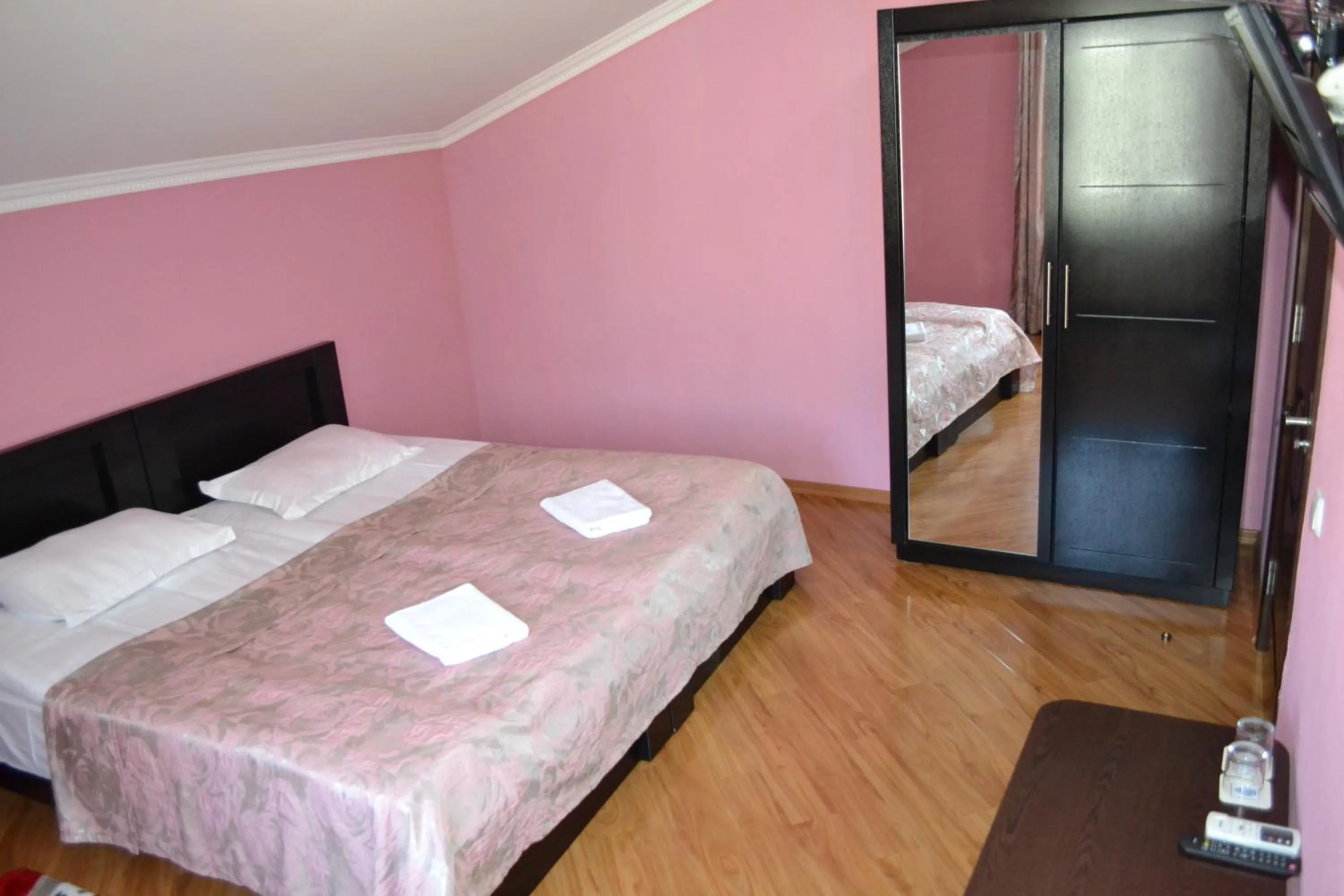 Bedroom in Hotel Isaka