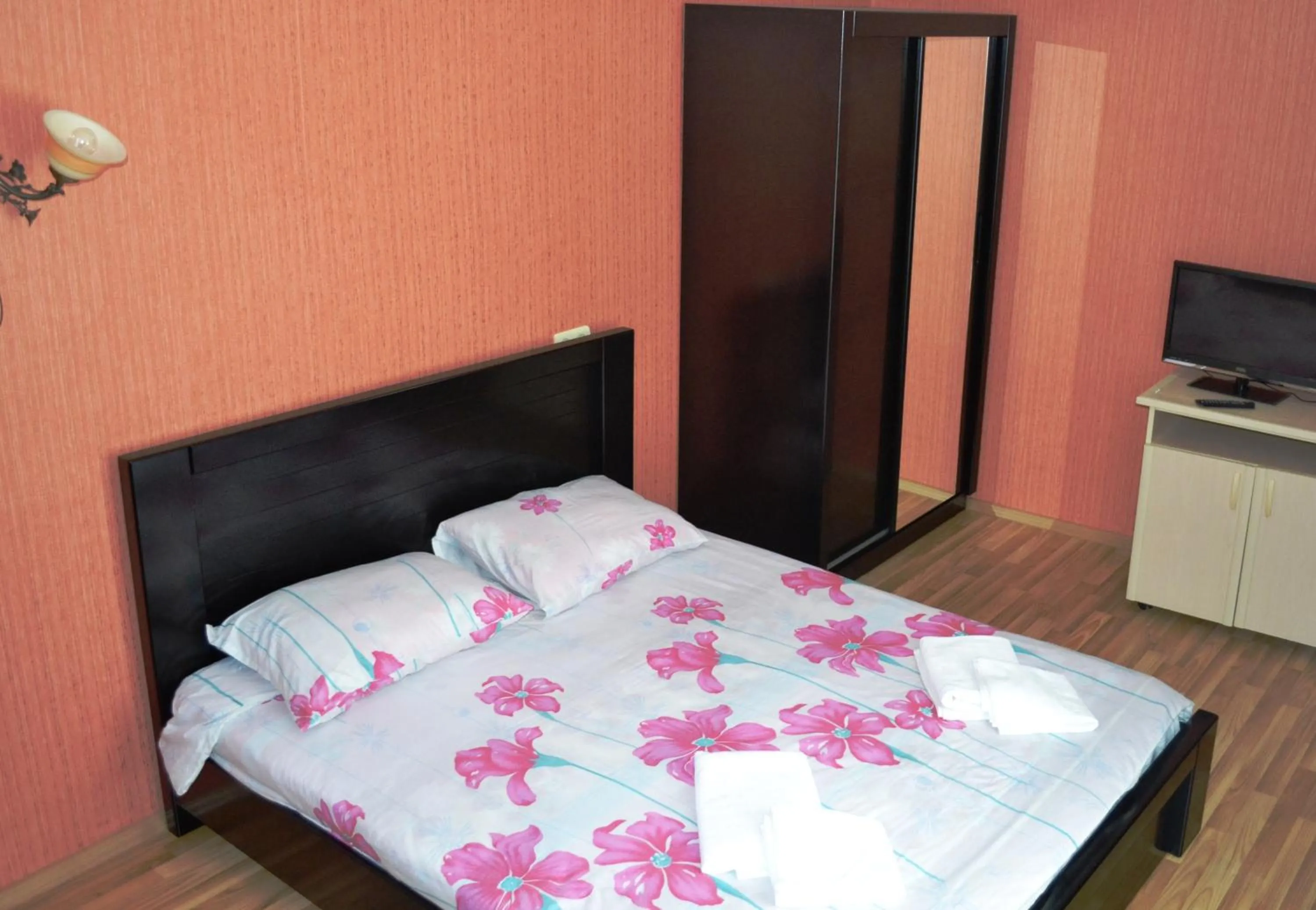 Bed in Hotel Isaka