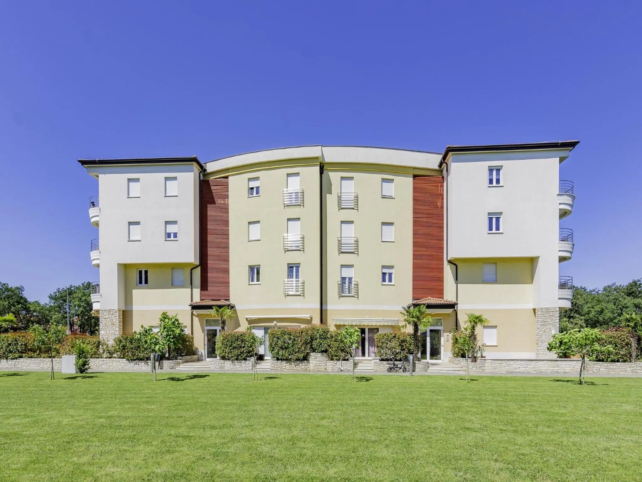 Facade/entrance in Adria Apartments