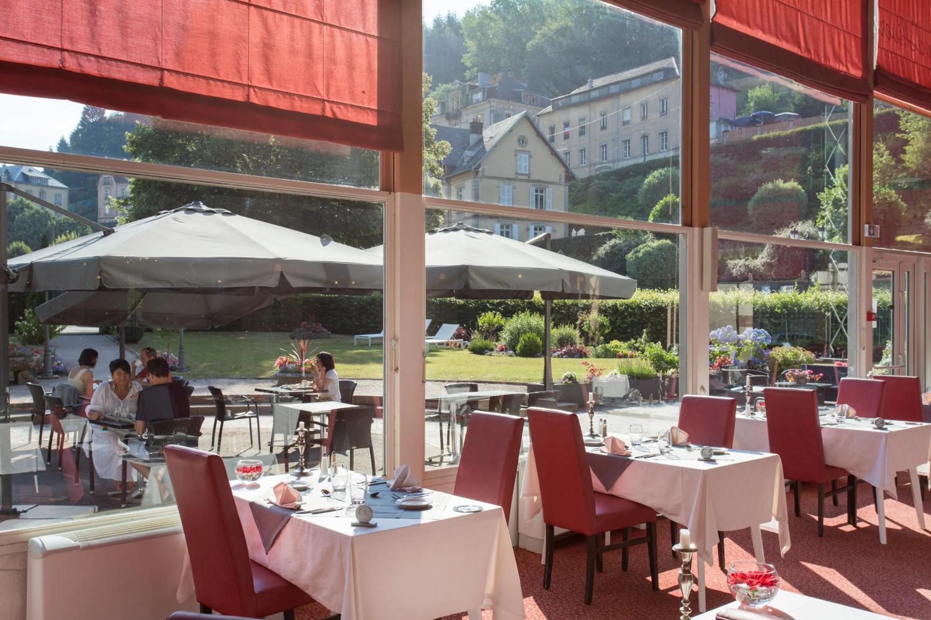Le Grand Hotel de Plombières by Popinns