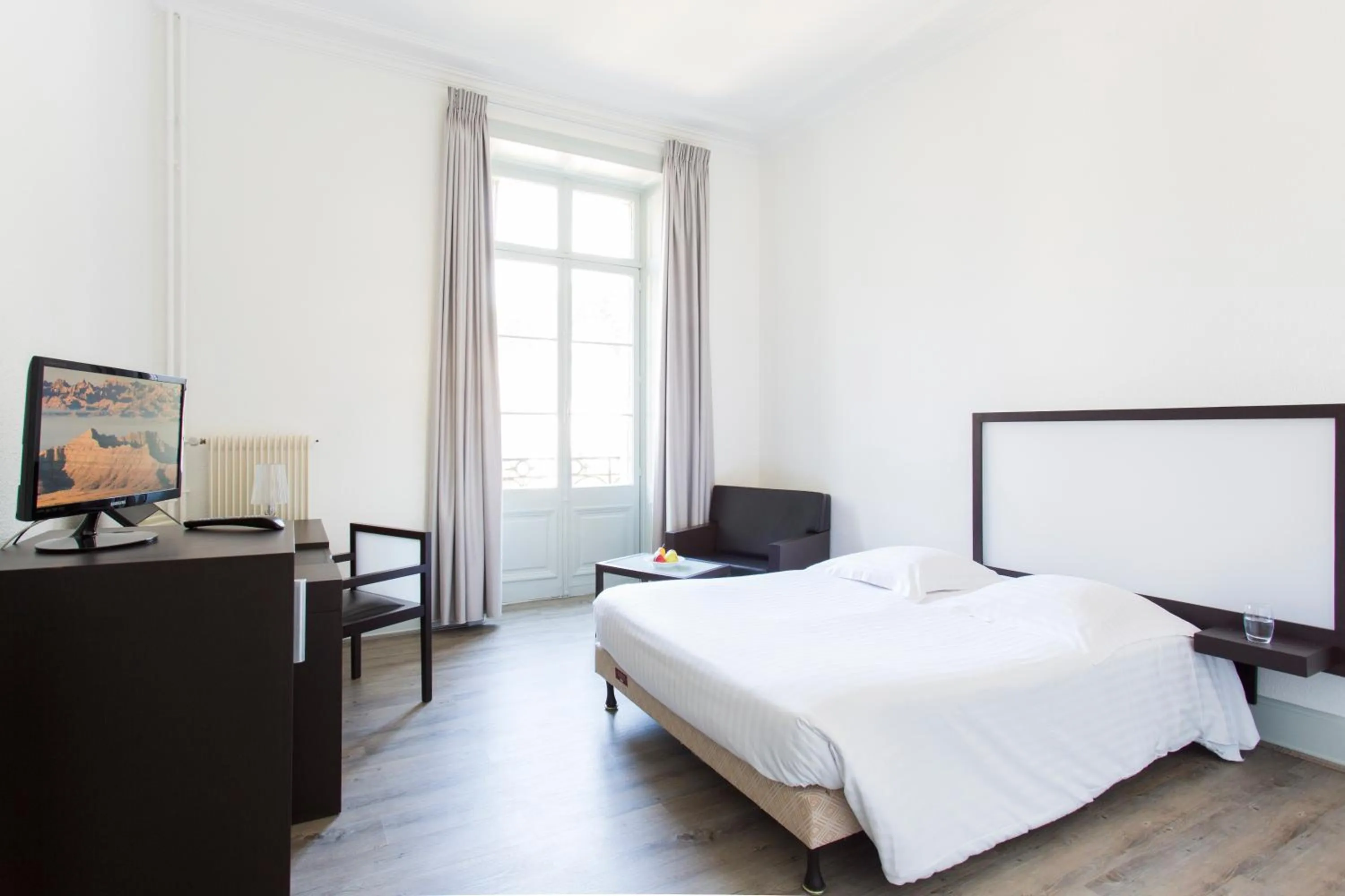 Bedroom in Le Grand Hotel de Plombières by Popinns