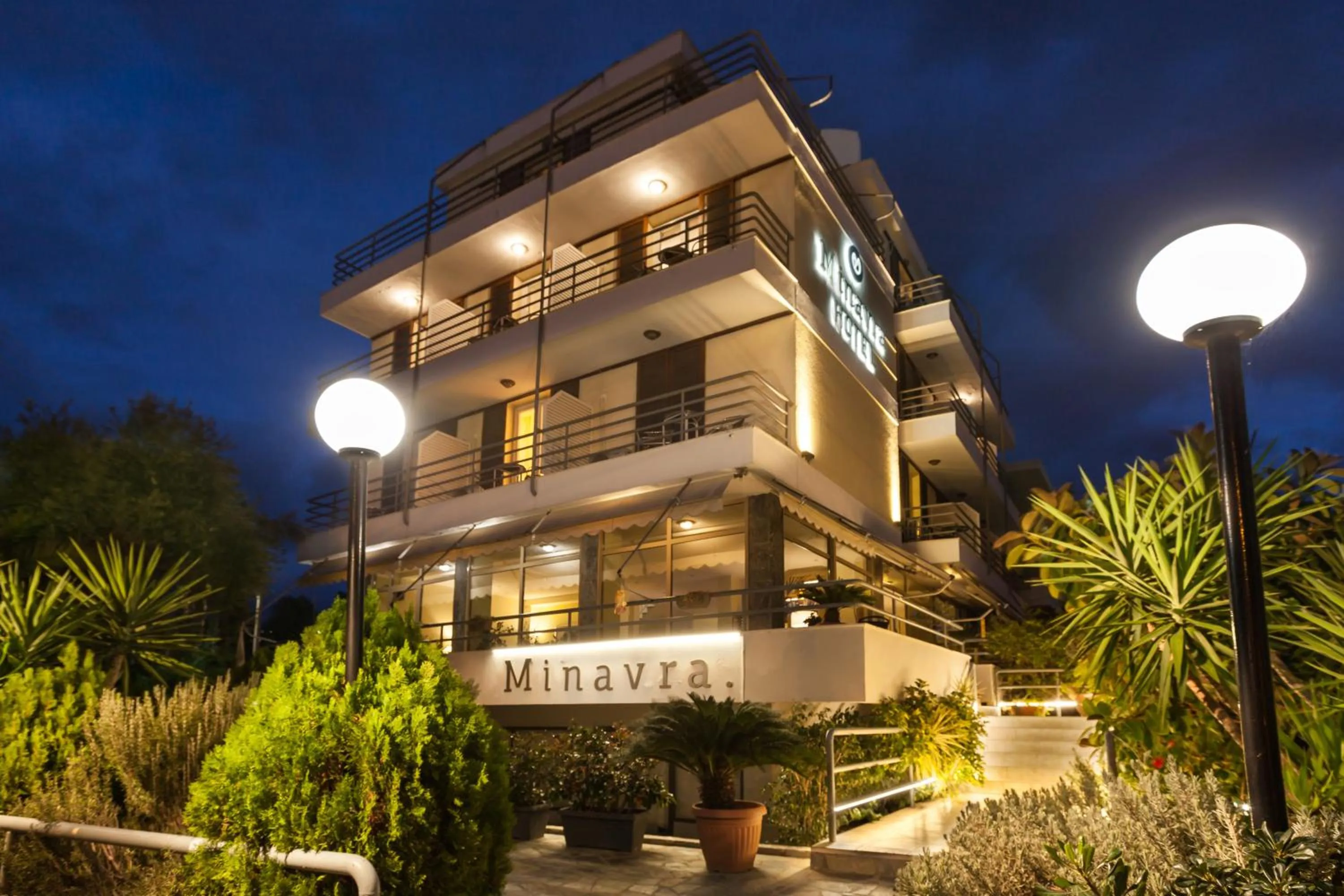 Facade/entrance in Minavra Hotel