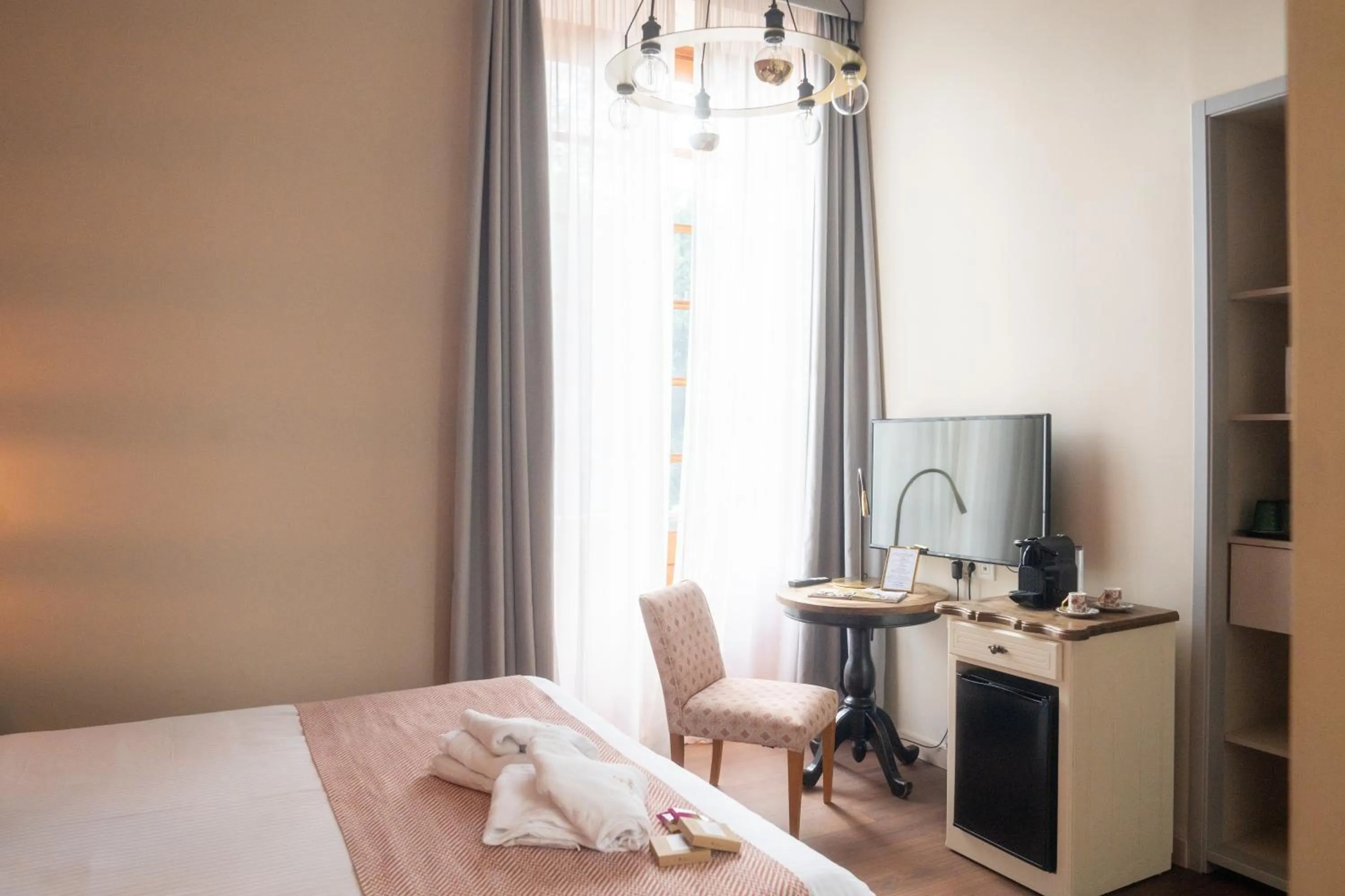 TV and multimedia, Bed in Hotel Emblemático Agáldar