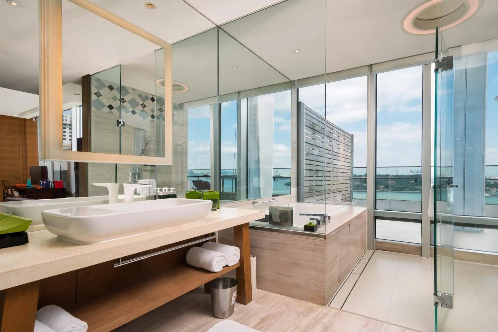 Photo of the whole room in Hotel Indigo Xiamen Harbour by IHG