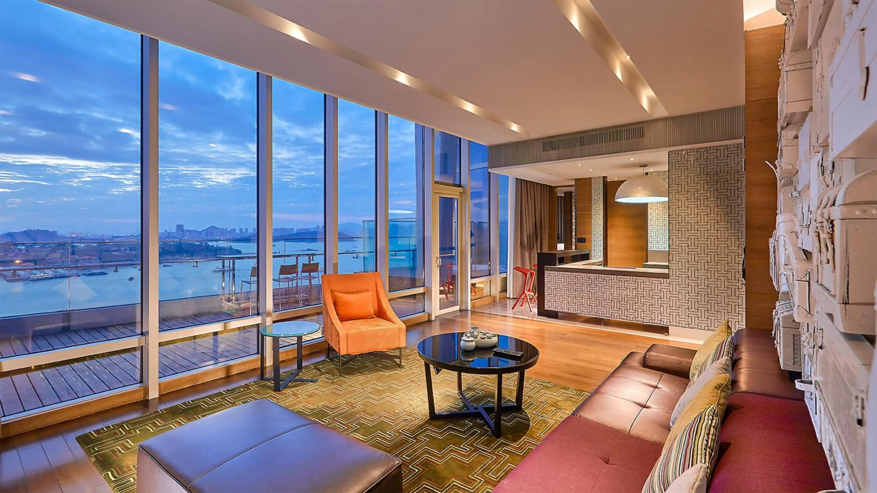 Photo of the whole room in Hotel Indigo Xiamen Harbour by IHG