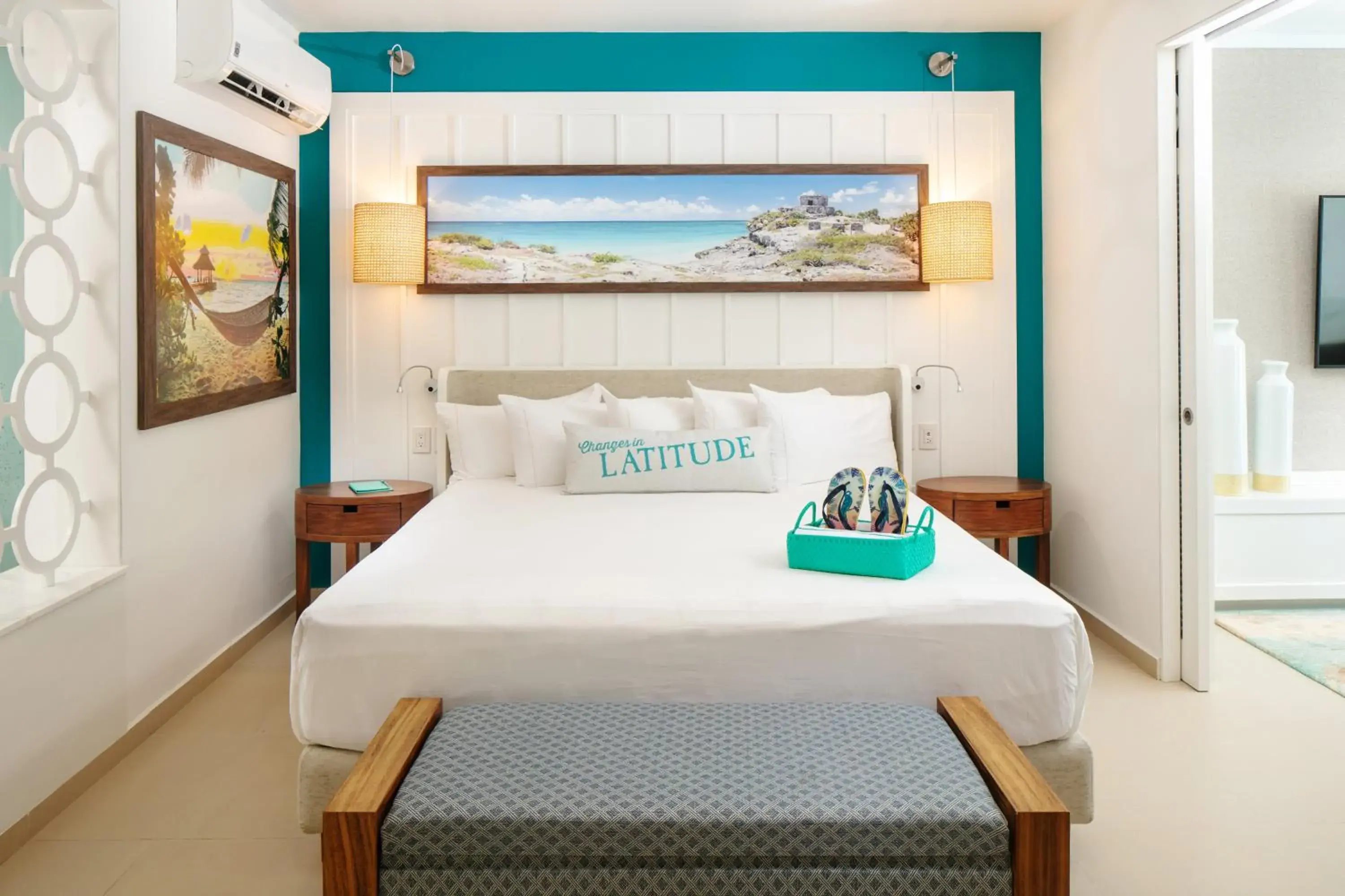 Bed in Margaritaville Island Reserve Riviera Cancún - A Karisma All-Inclusive Experience for All Bed in Margaritaville Island Reserve Riviera Cancún - A Karisma All-Inclusive Experience for All