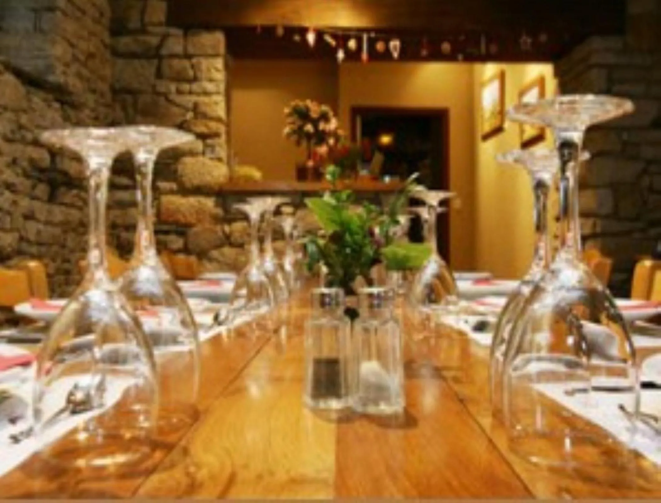 Restaurant/places to eat in Auberge Saint Hernin