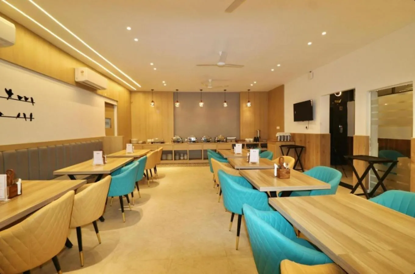 Restaurant/places to eat in Grand Legacy Beacon, Dehradun