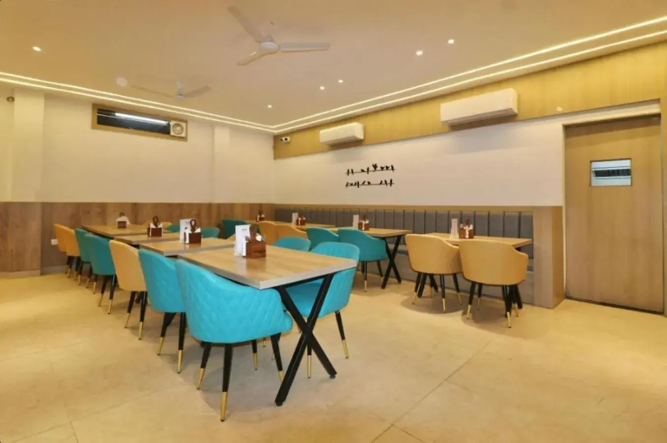 Restaurant/places to eat in Grand Legacy Beacon, Dehradun Restaurant/places to eat in Grand Legacy Beacon, Dehradun