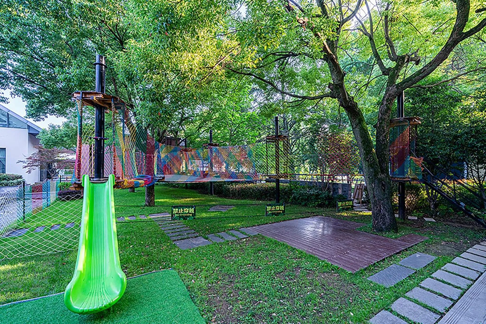 Area and facilities in Holiday Inn Resort Chaohu Hot Spring by IHG