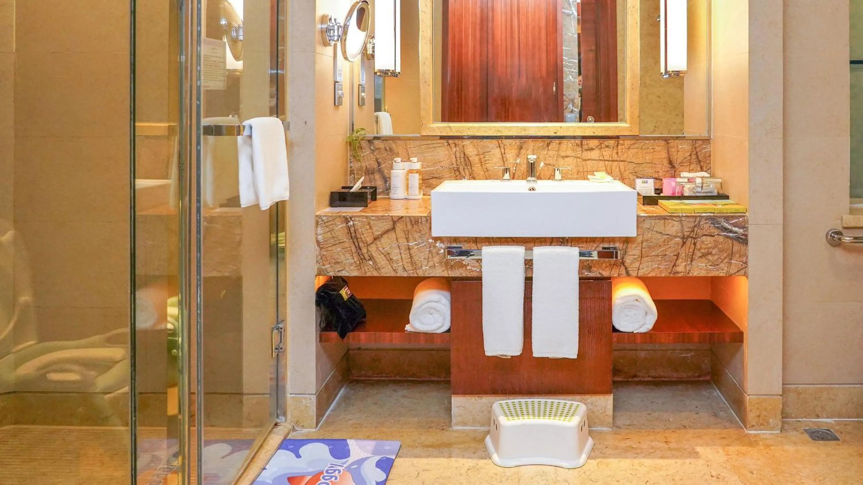 Photo of the whole room in Holiday Inn Resort Chaohu Hot Spring by IHG