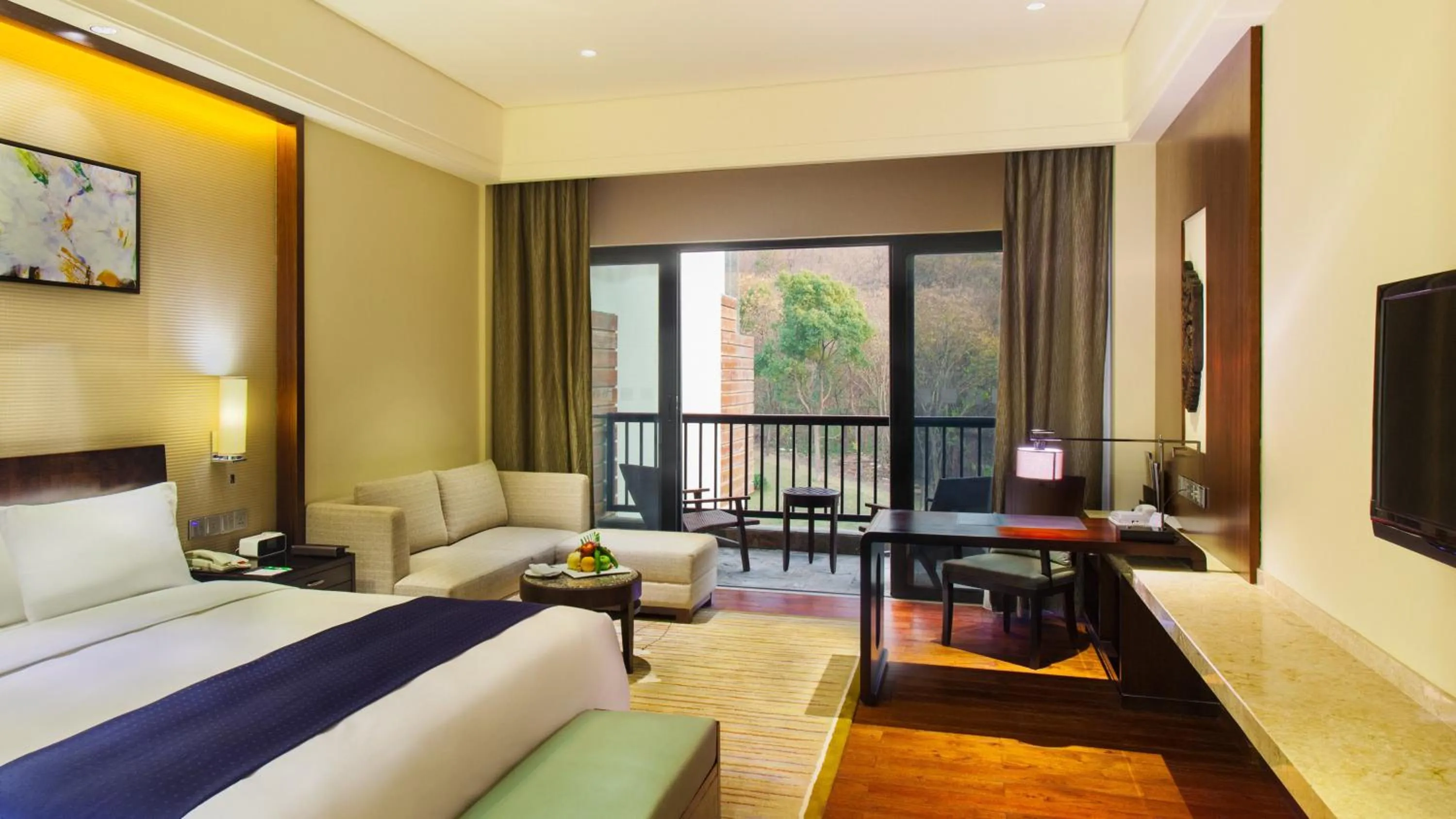 Photo of the whole room in Holiday Inn Resort Chaohu Hot Spring by IHG