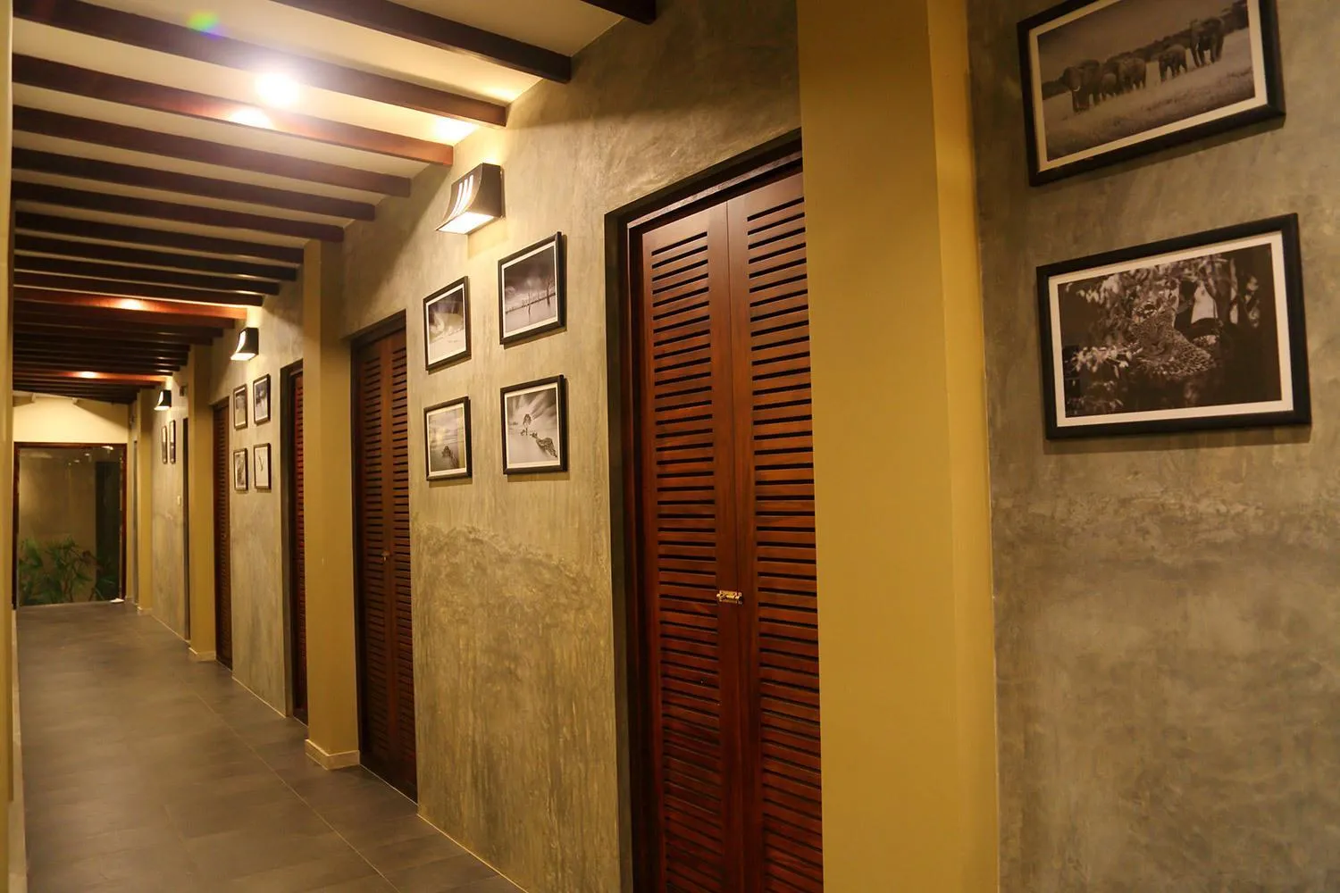 Decorative detail in Chaarya Resort & Spa