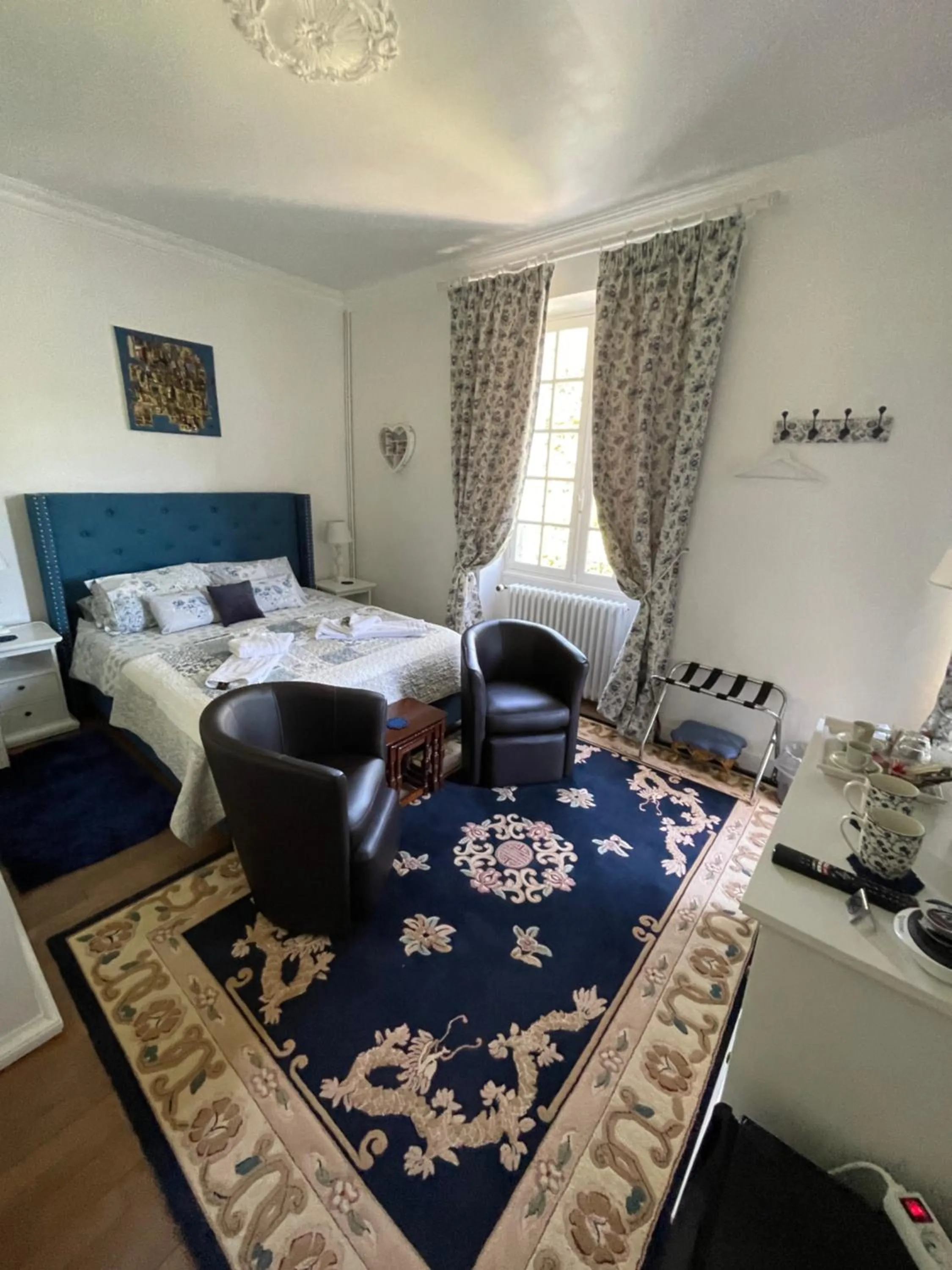 Vue du Château d'Excideuil en chambres