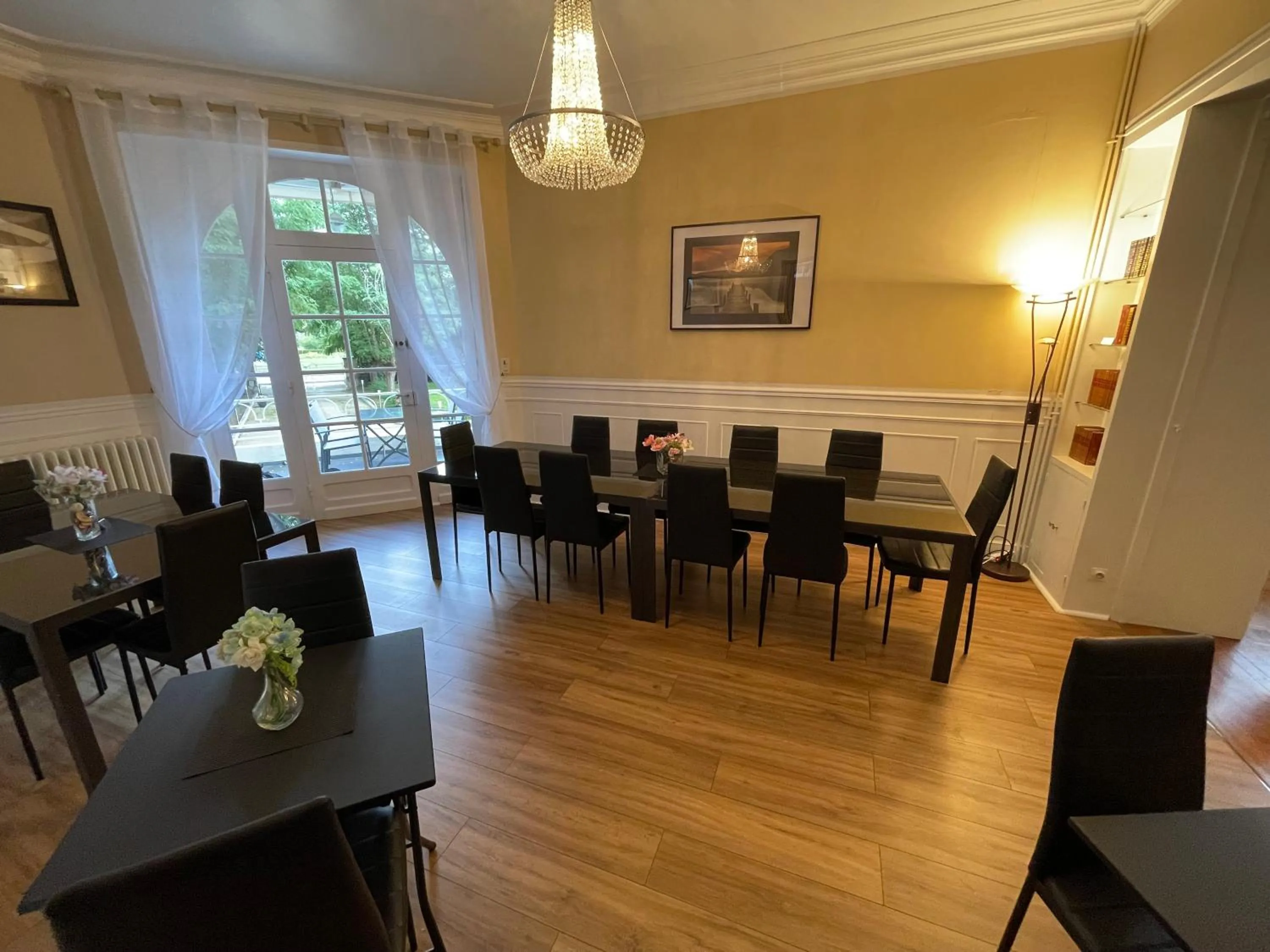 Vue du Château d'Excideuil en chambres