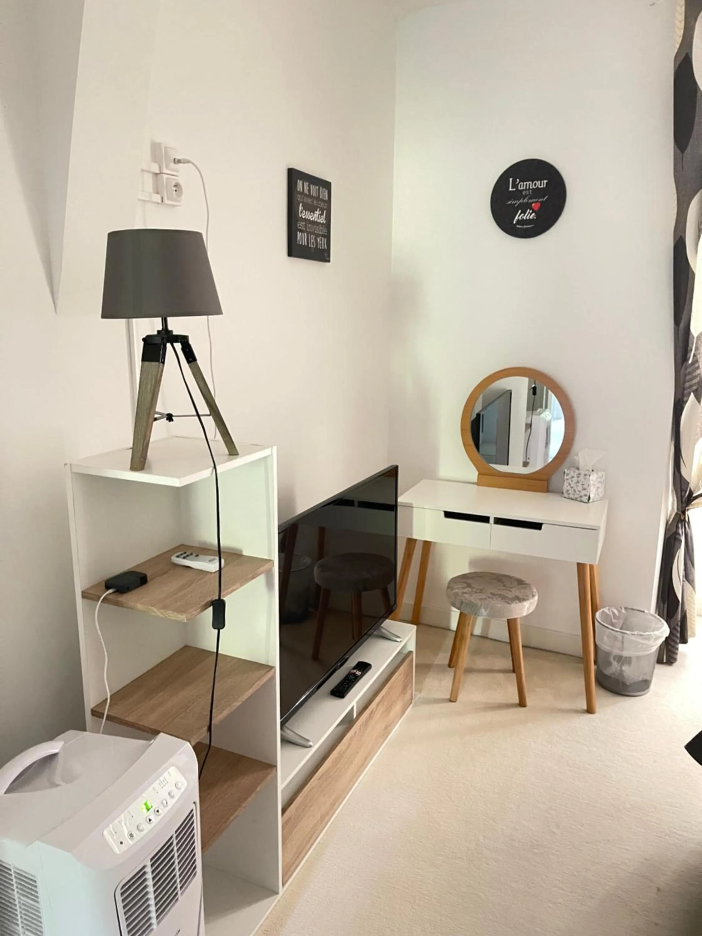 Vue du Château d'Excideuil en chambres