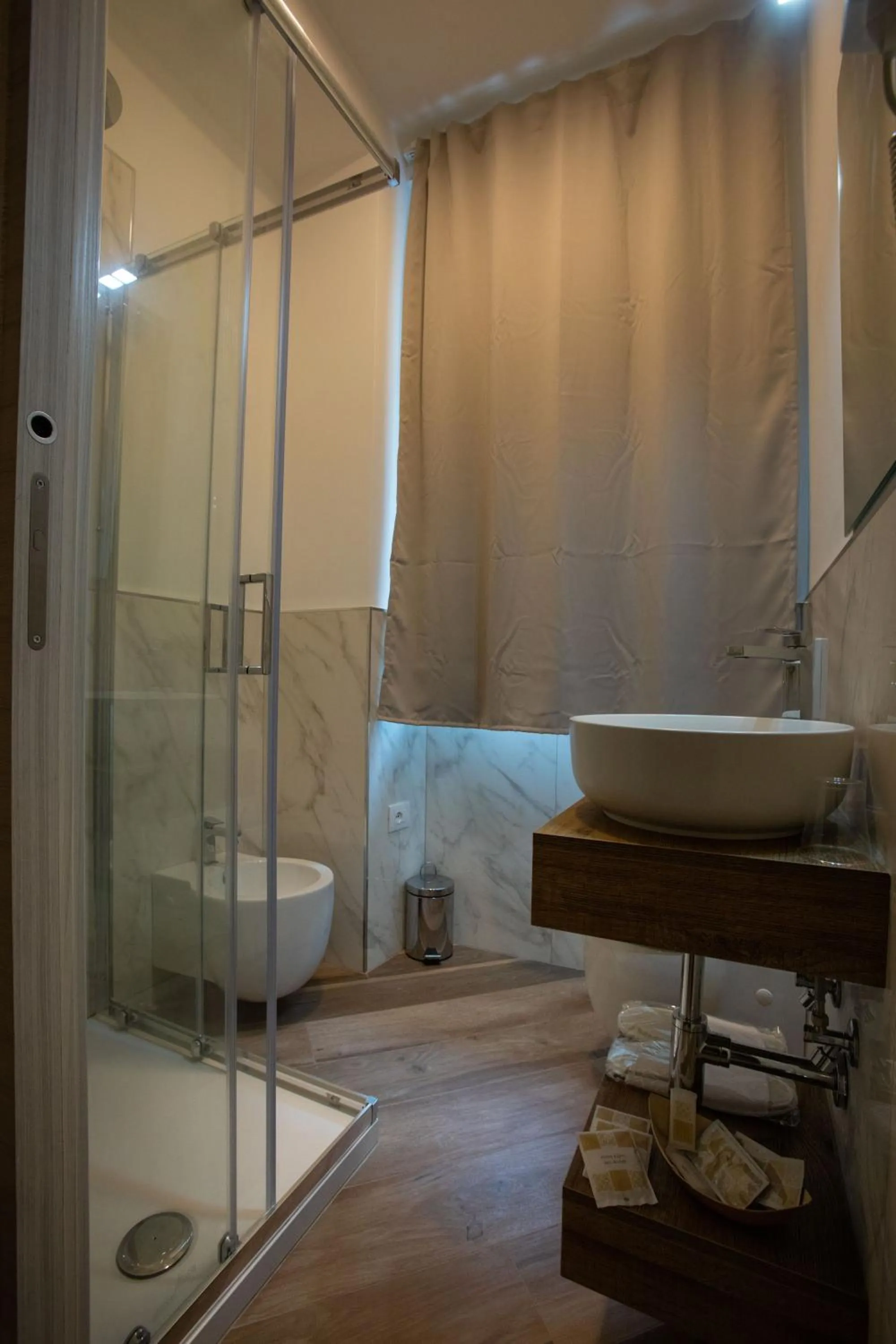 Shower in AL 54 Accommodation