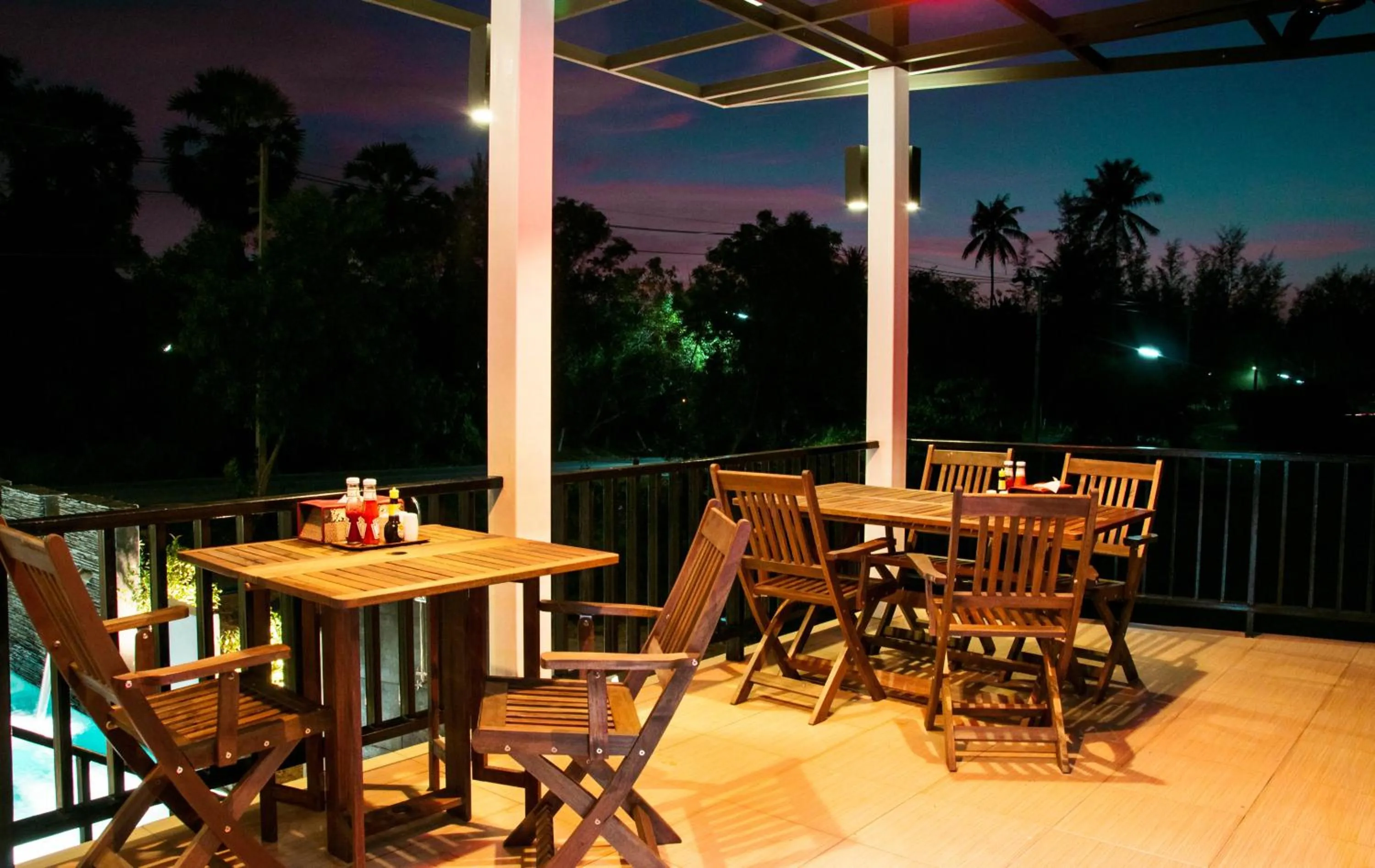 Restaurant/places to eat in Amin Resort