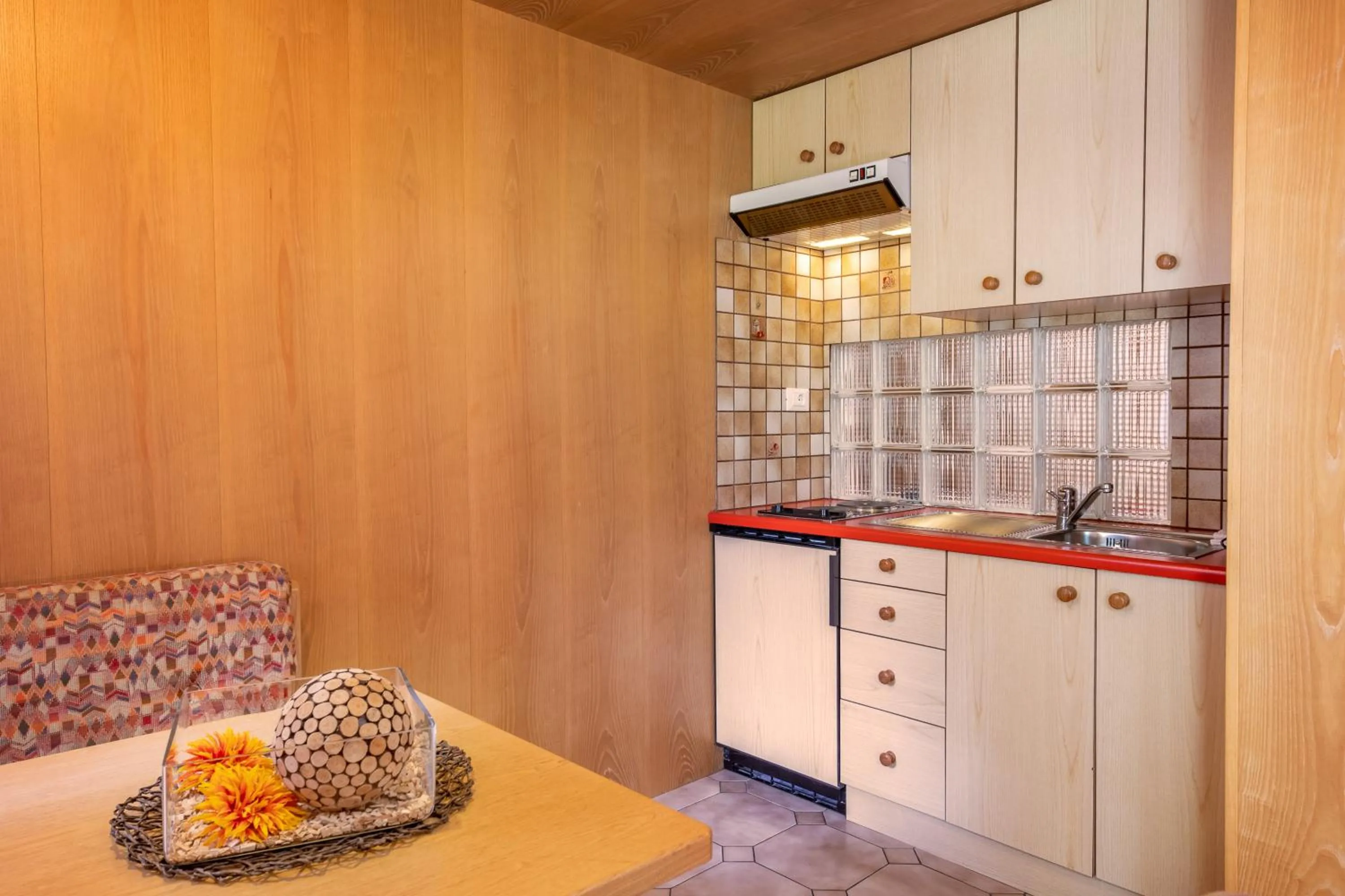 Kitchen or kitchenette in Apartm. & BB Ferienidylle Gstrein