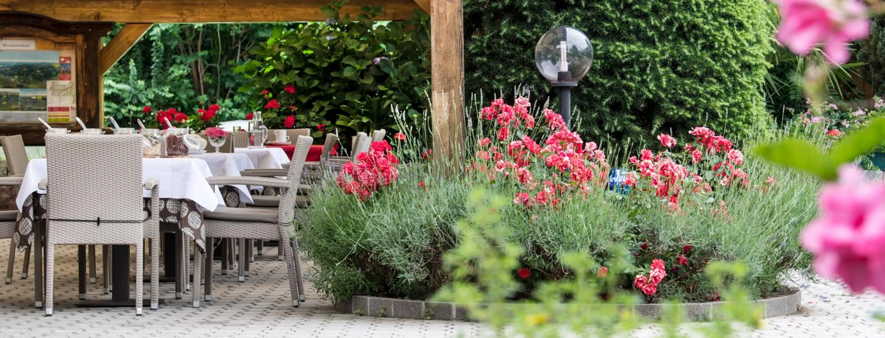 Breakfast in Apartm. & BB Ferienidylle Gstrein