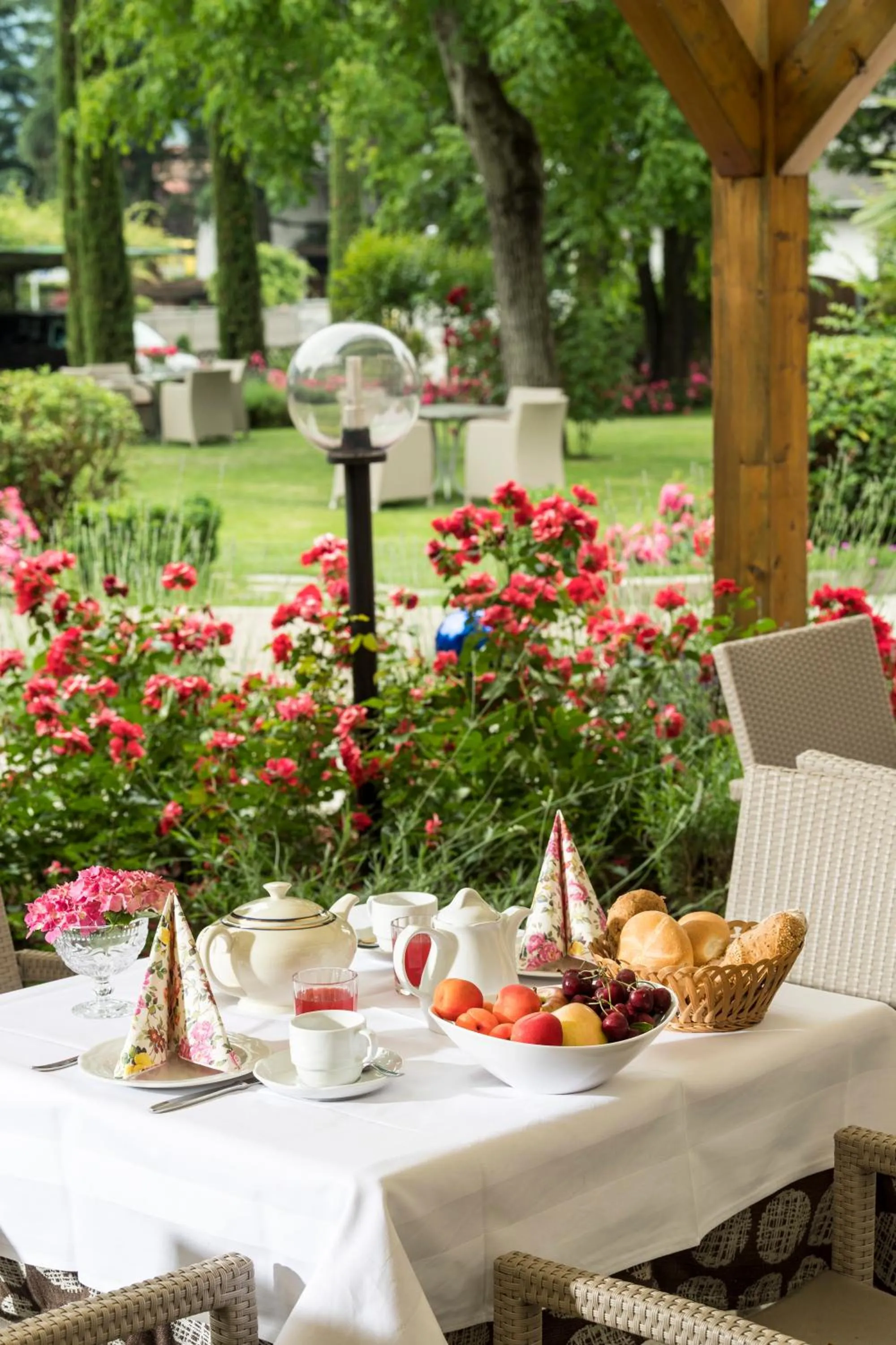 Dining area in Apartm. & BB Ferienidylle Gstrein