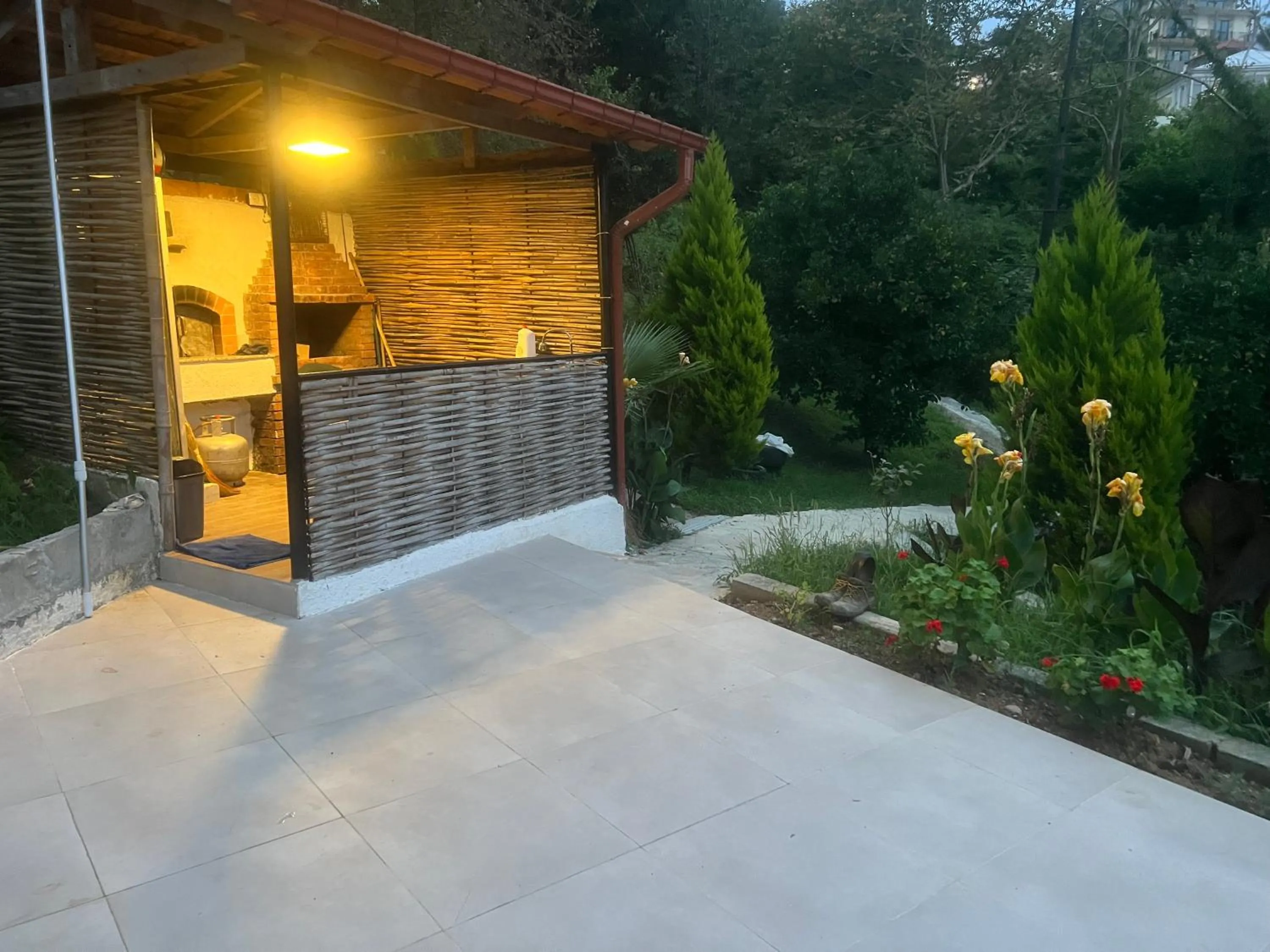 BBQ facilities in Green Cape Guest House