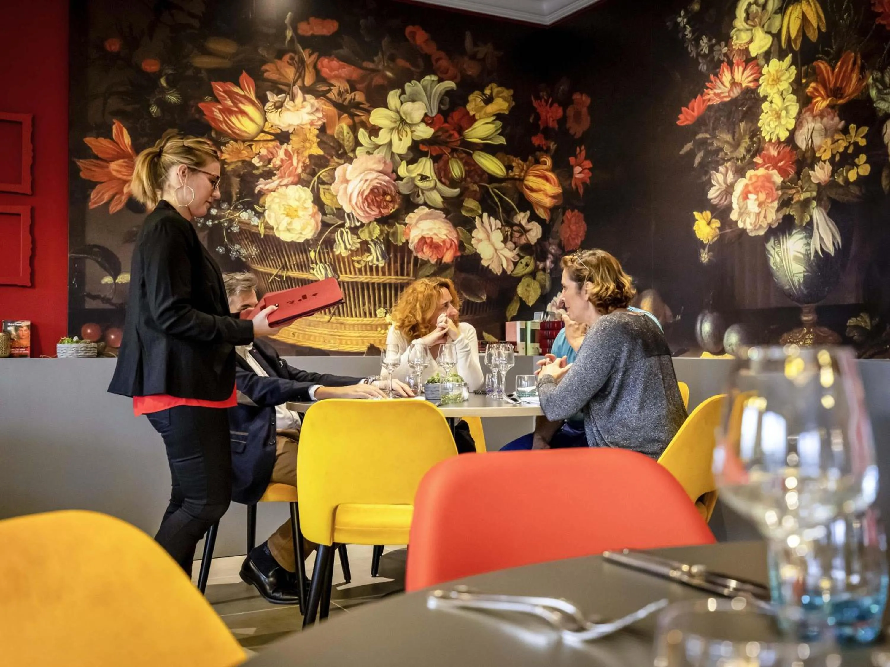 Restaurant/places to eat in ibis Styles Douai Gare Gayant Expo