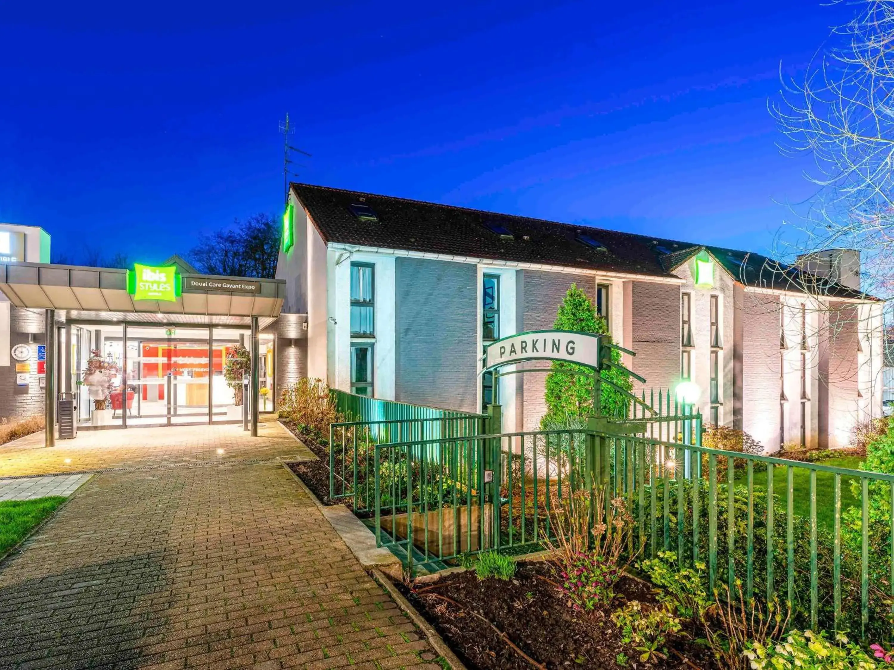 Property building in ibis Styles Douai Gare Gayant Expo Property building in ibis Styles Douai Gare Gayant Expo