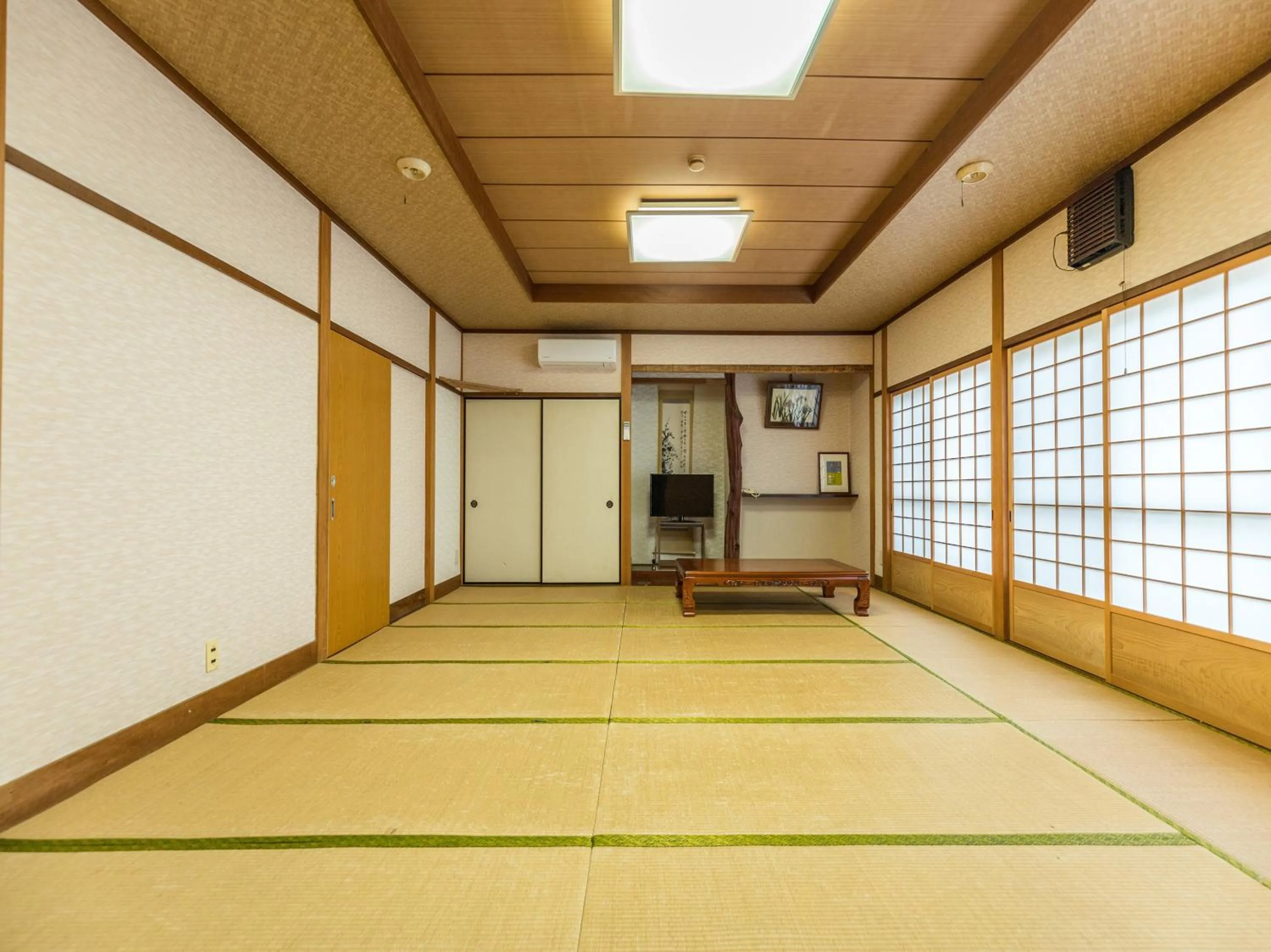 Area and facilities in Tabist Miya Yokkaichi Suizawa