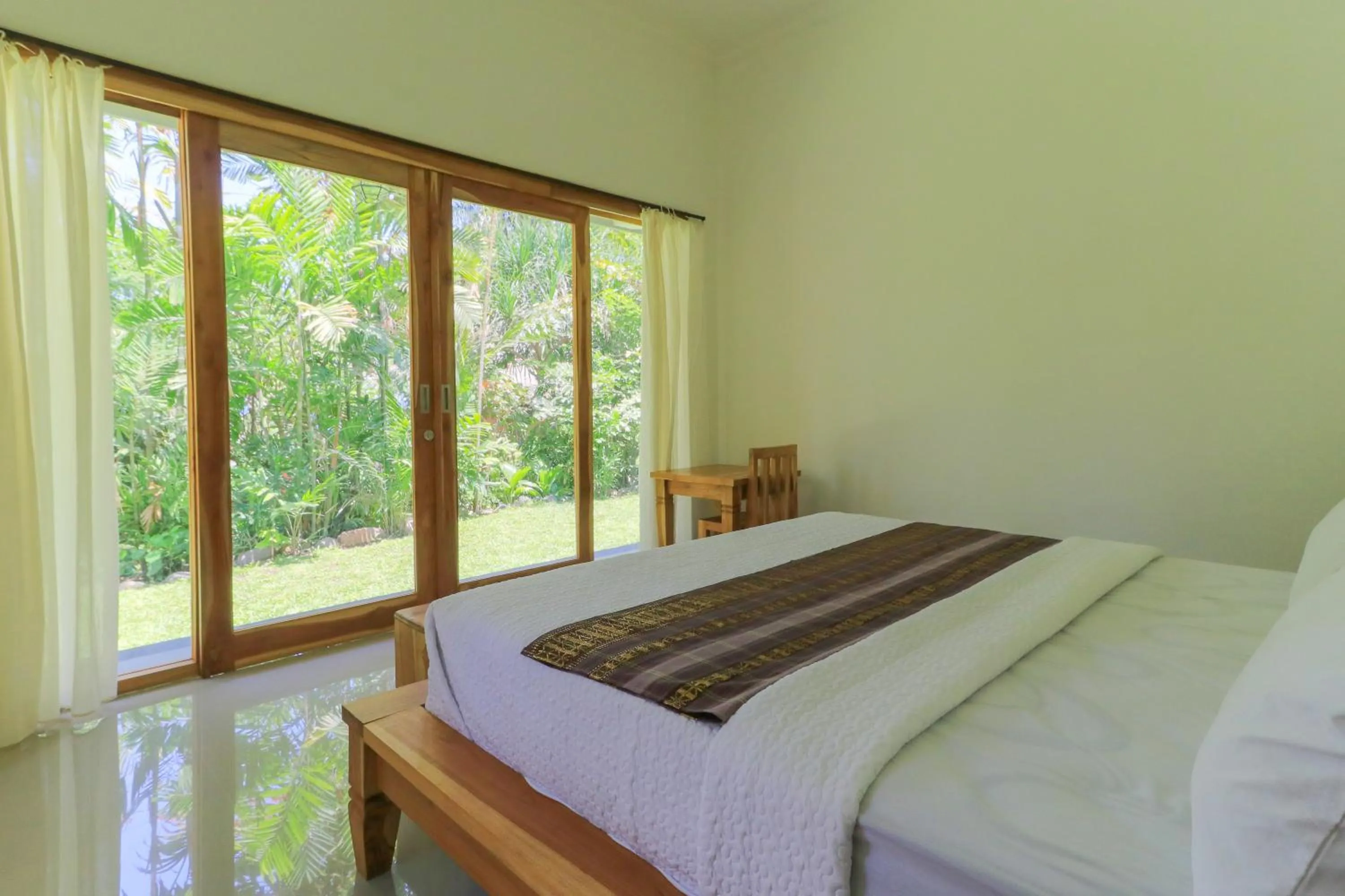 Bedroom, Bed in Palm Beach Villas Bali