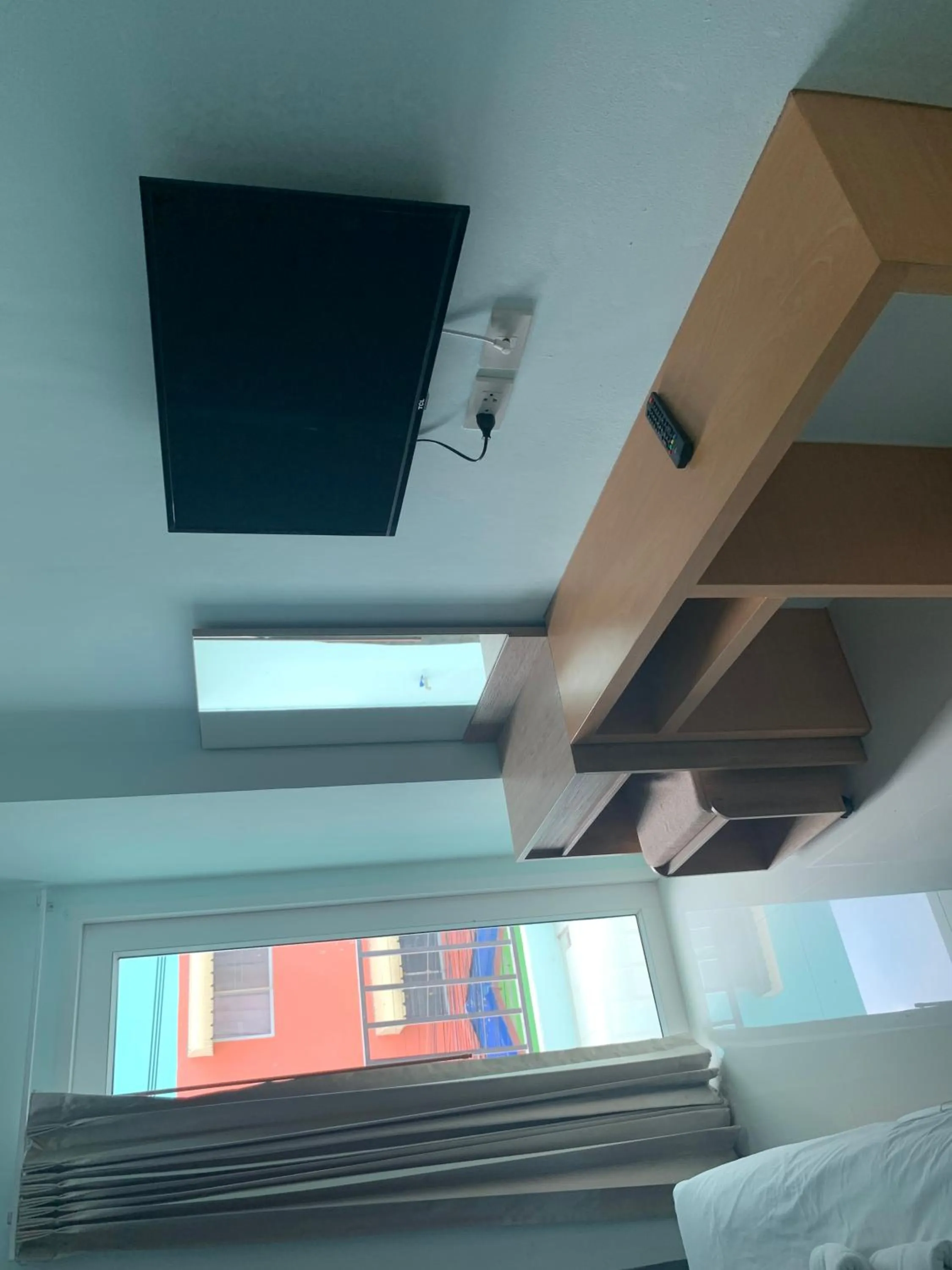 TV and multimedia, Bed in Taragrand Donmuang Airport Hotel