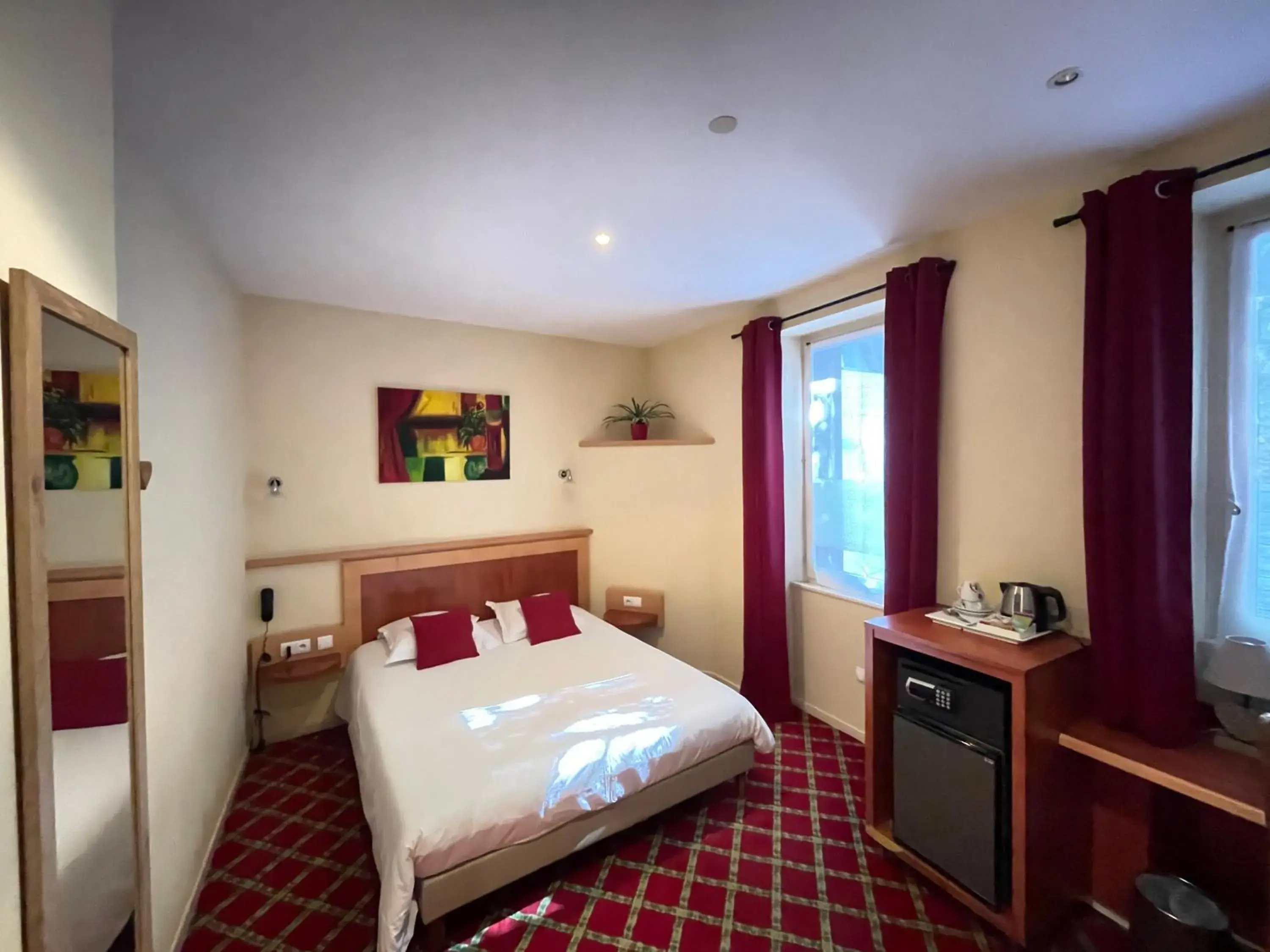 Superior Double Room - Forest Side in Hotel des Marquisats Superior Double Room - Forest Side in Hotel des Marquisats