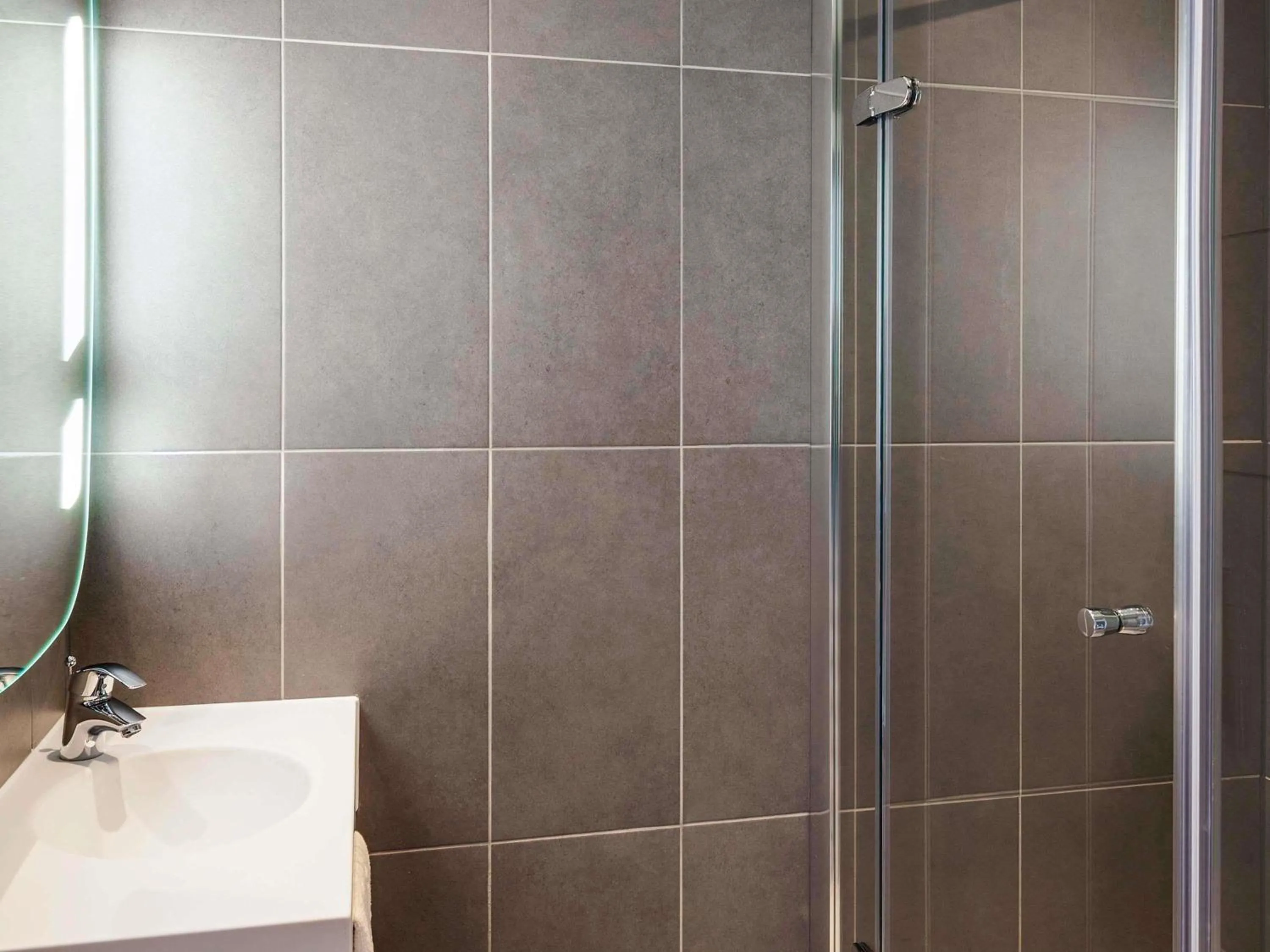 Bedroom in ibis budget London Barking